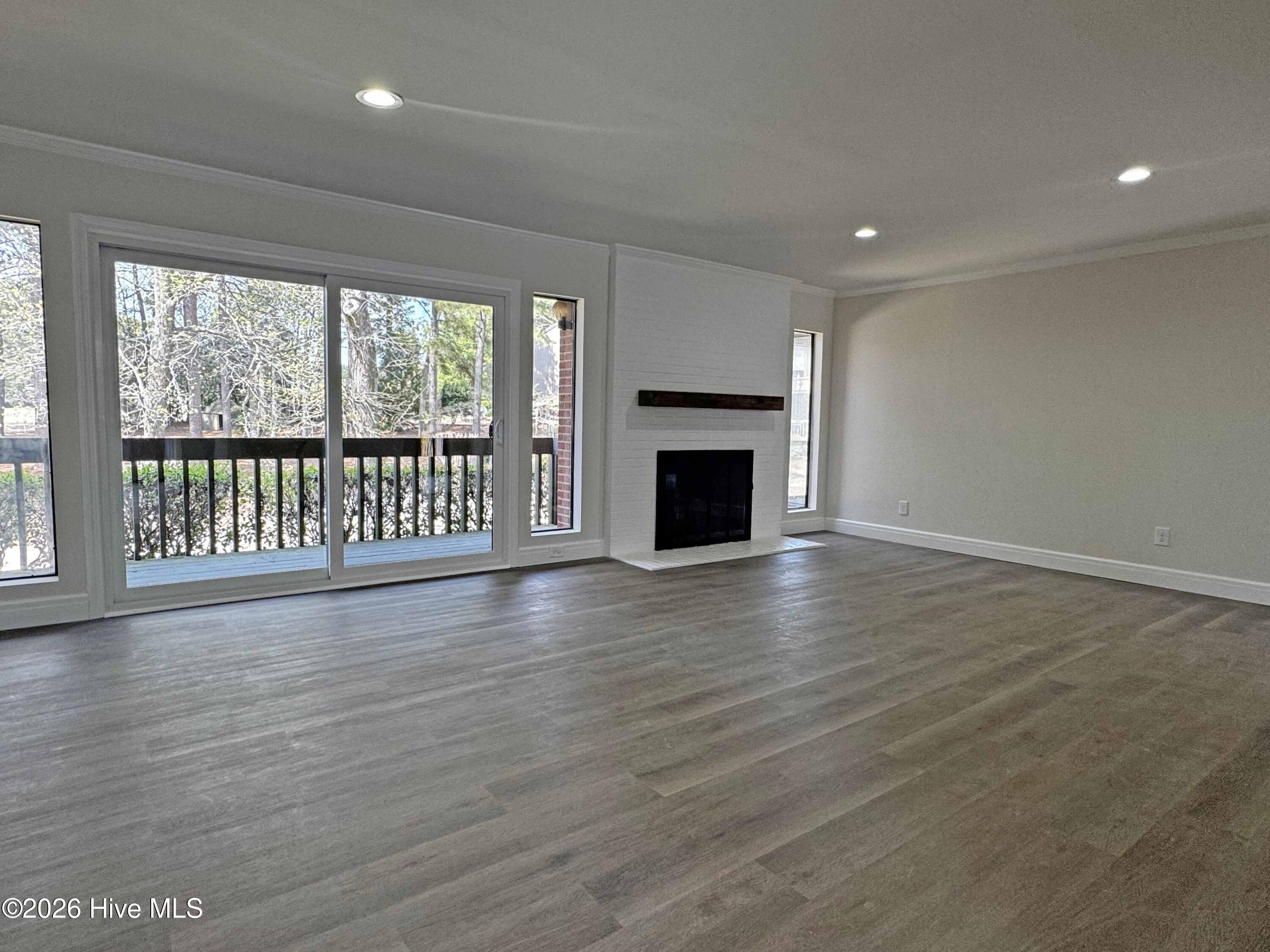 10 Pine Tree Road # 125 Property Photo 2