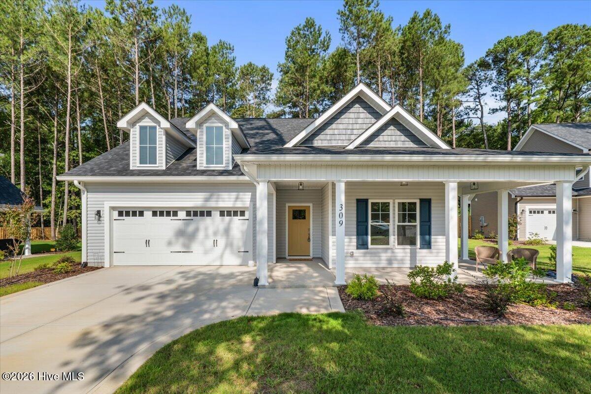 309 Elijah Way Property Photo 1