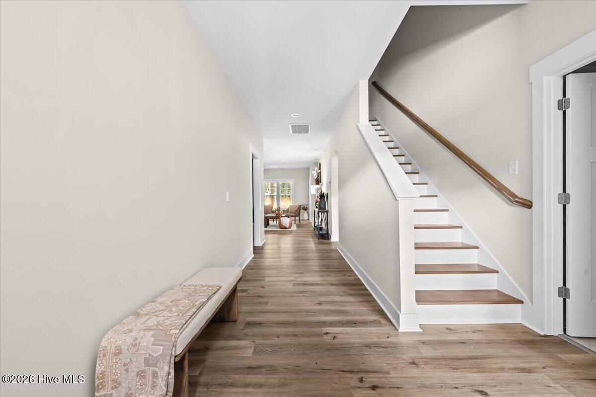 309 Elijah Way Property Photo 28