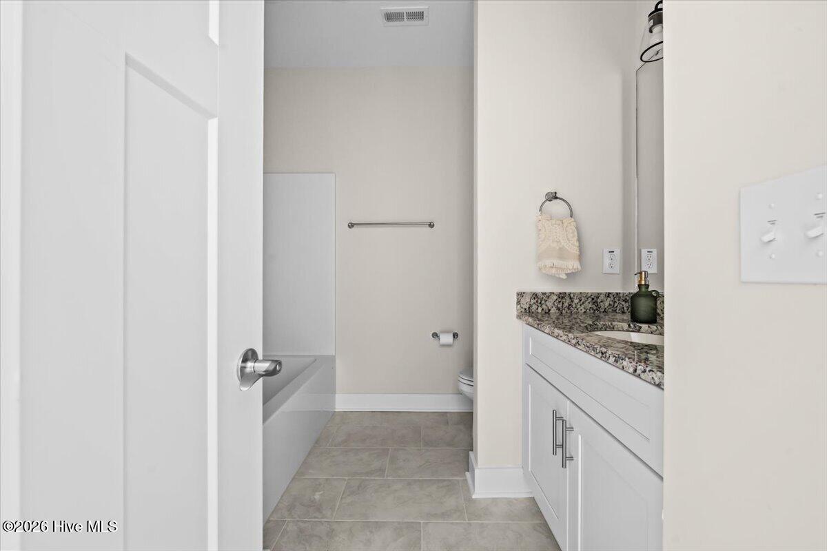 309 Elijah Way Property Photo 30