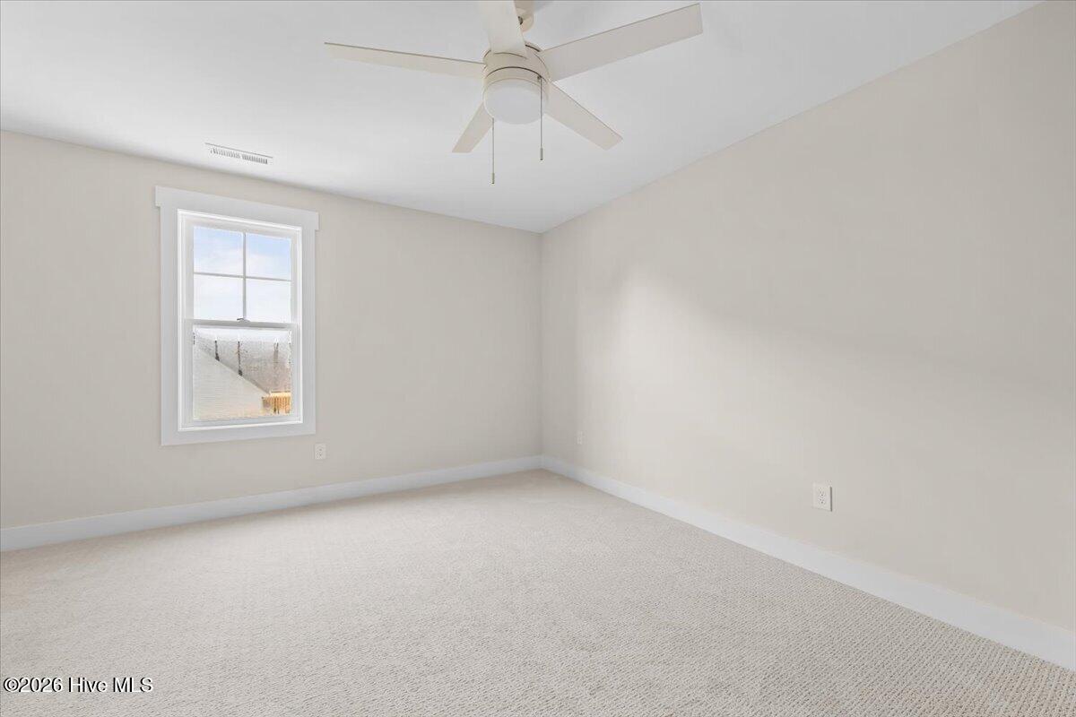 309 Elijah Way Property Photo 36