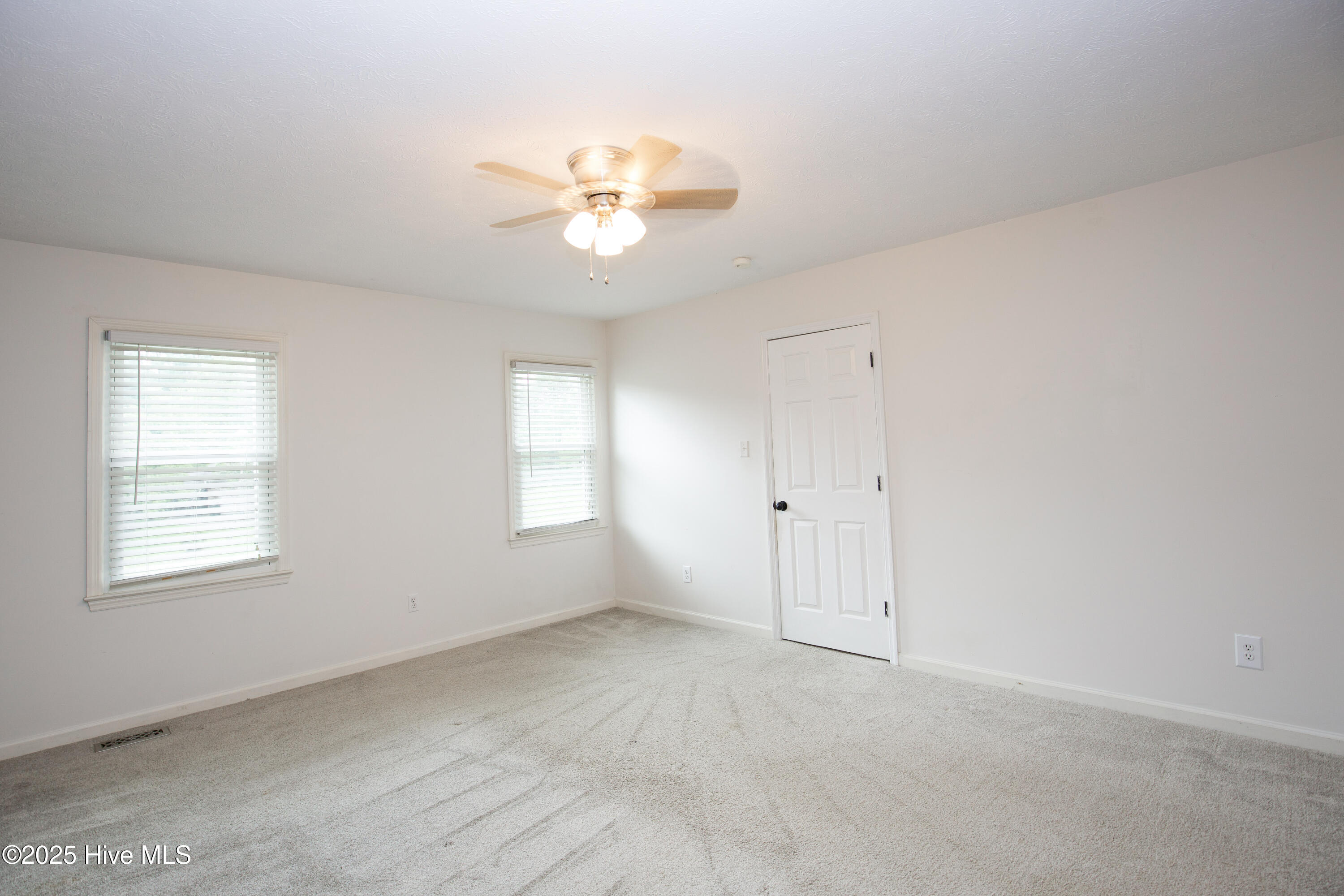 3473 Thorndike Drive Property Photo 27