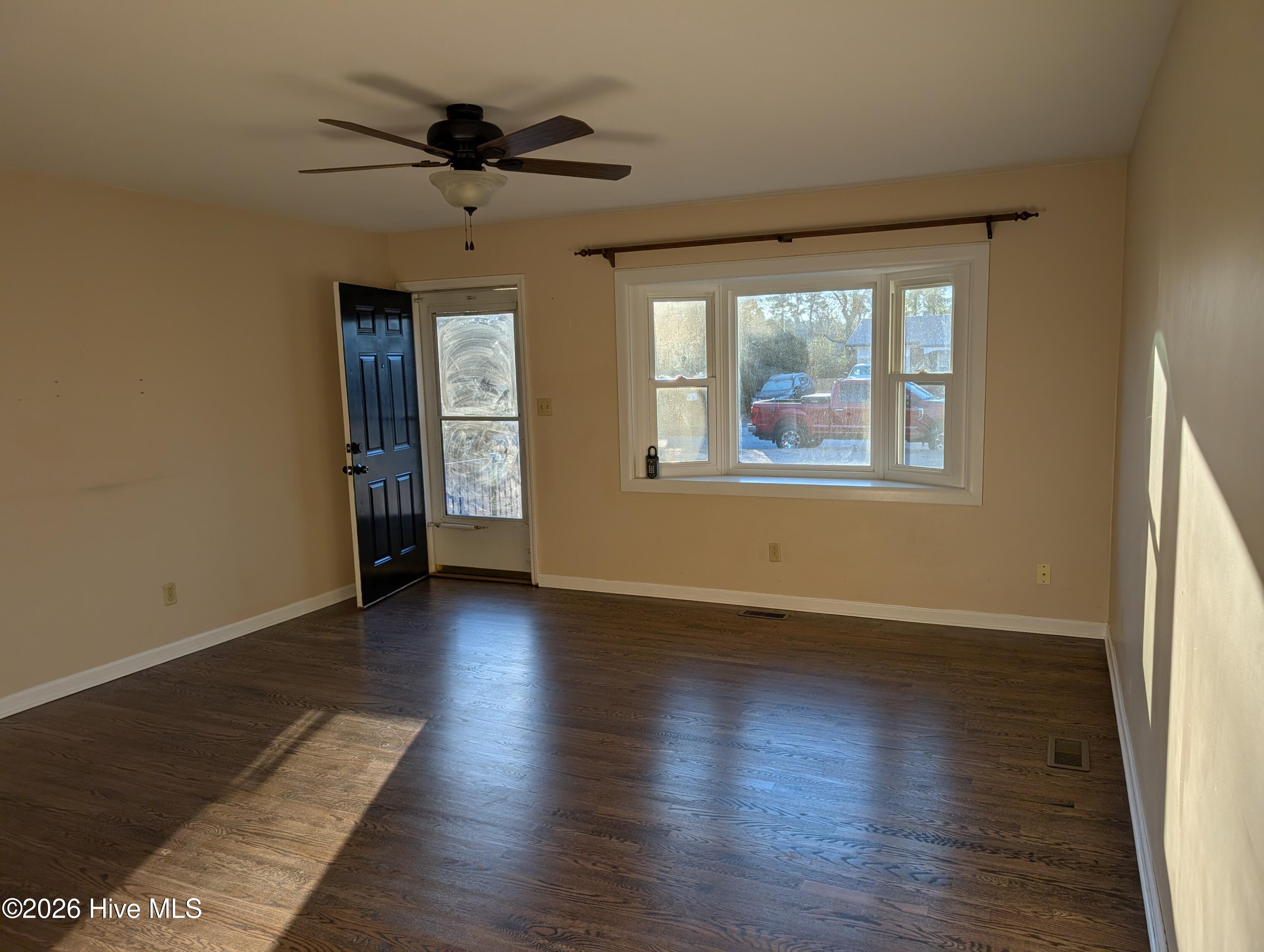 204 Shamrock Drive Property Photo 8