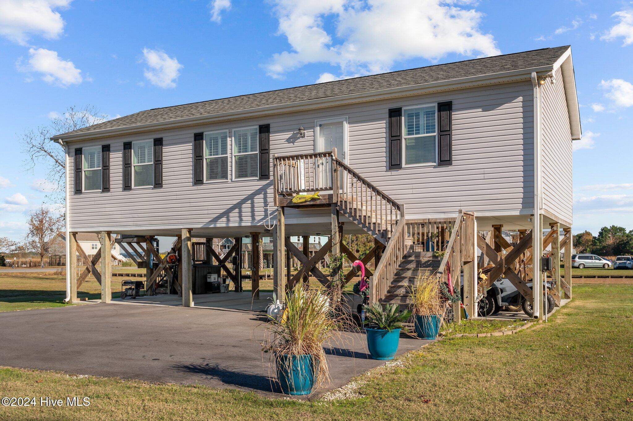 1134 Whichards Beach Road Property Photo 1