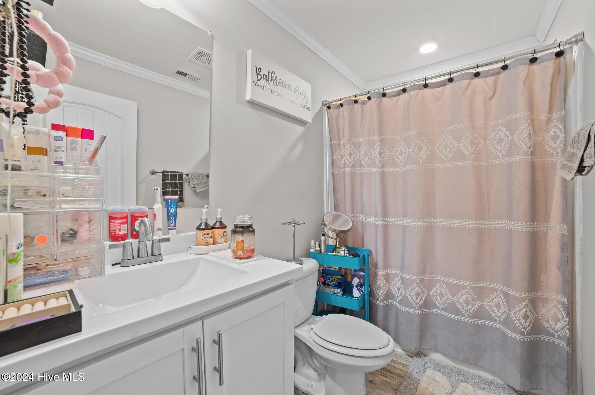 1134 Whichards Beach Road Property Photo 24
