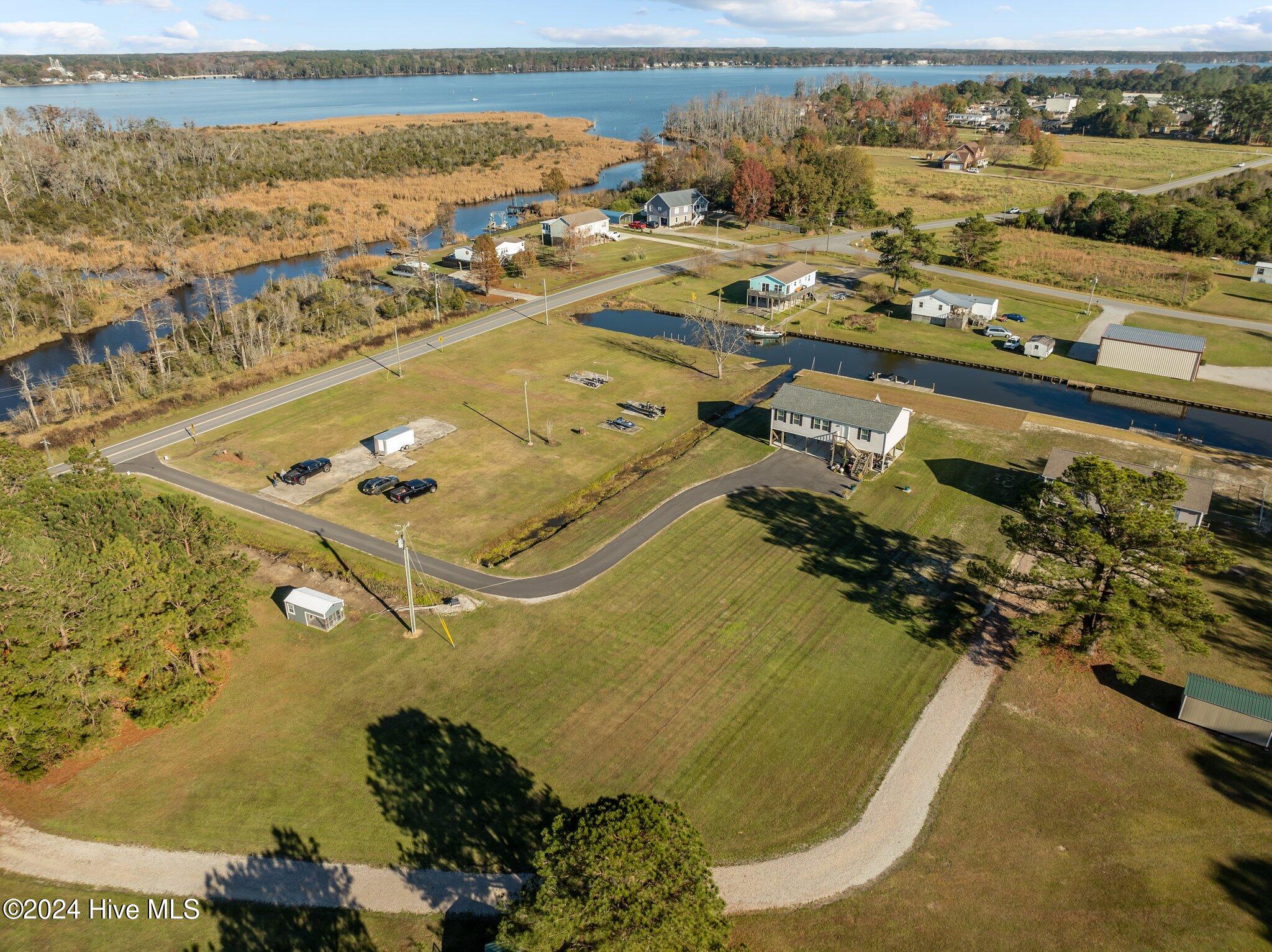 1134 Whichards Beach Road Property Photo 32