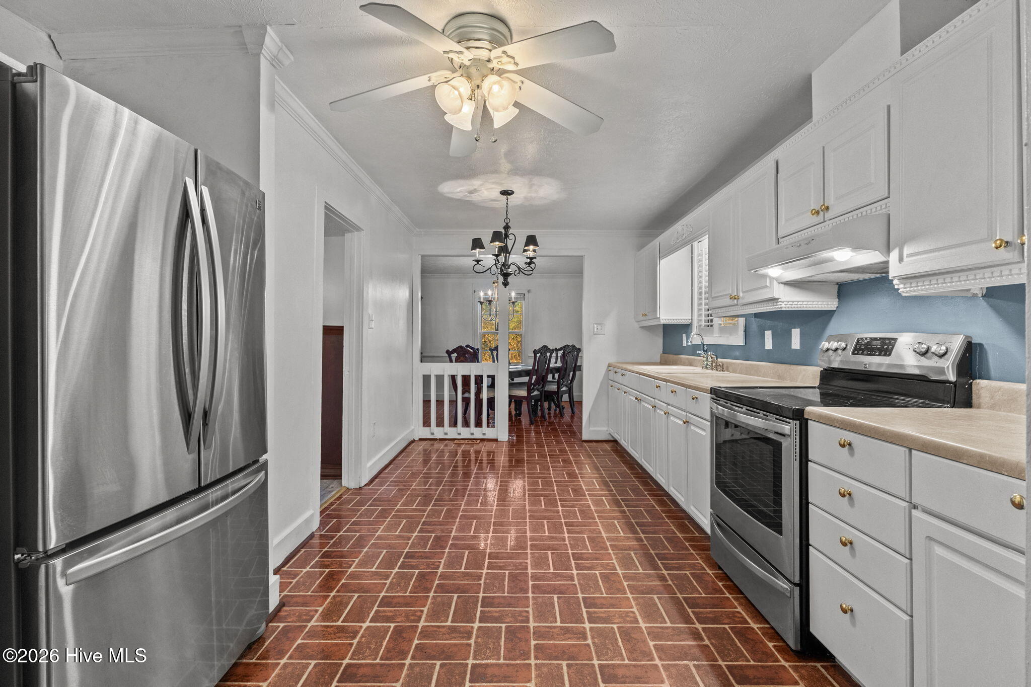 99 Rich Street Property Photo 15