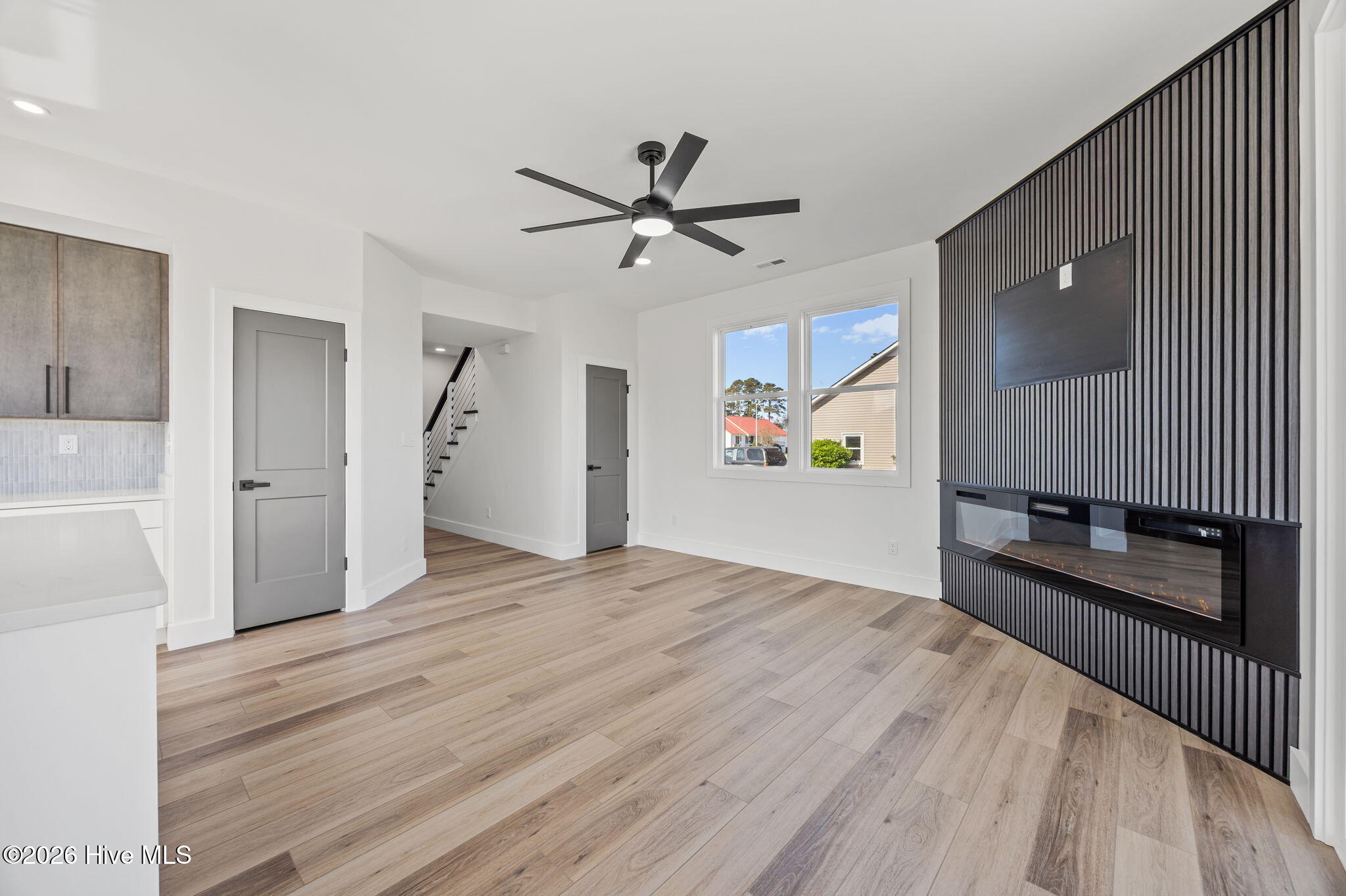 106 Schwarzkopf Drive Property Photo 14