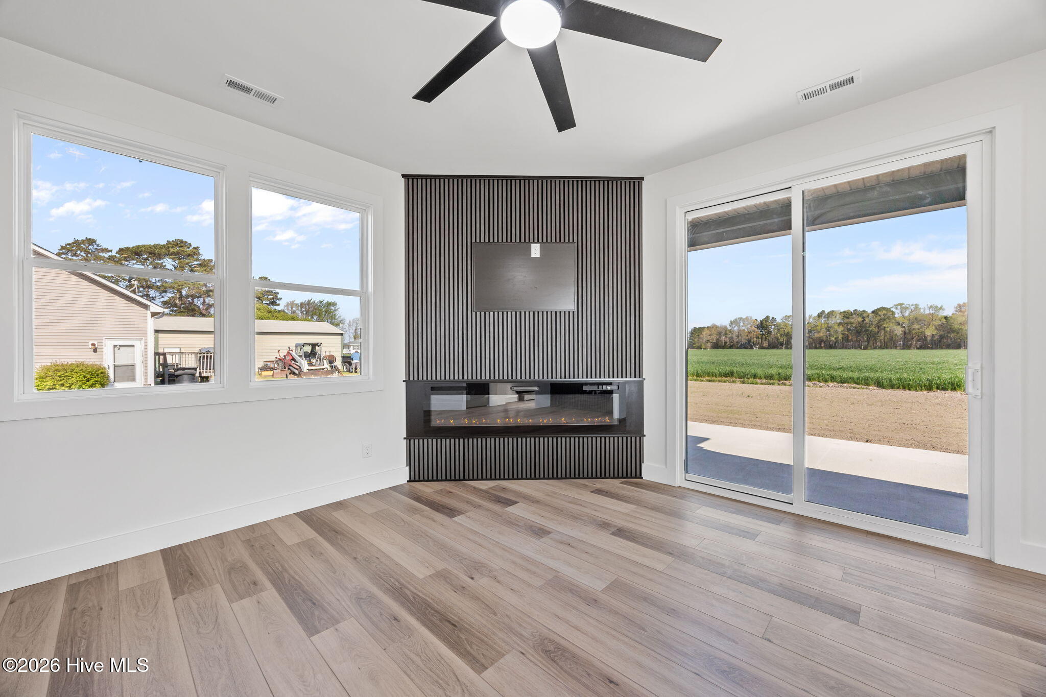 106 Schwarzkopf Drive Property Photo 15