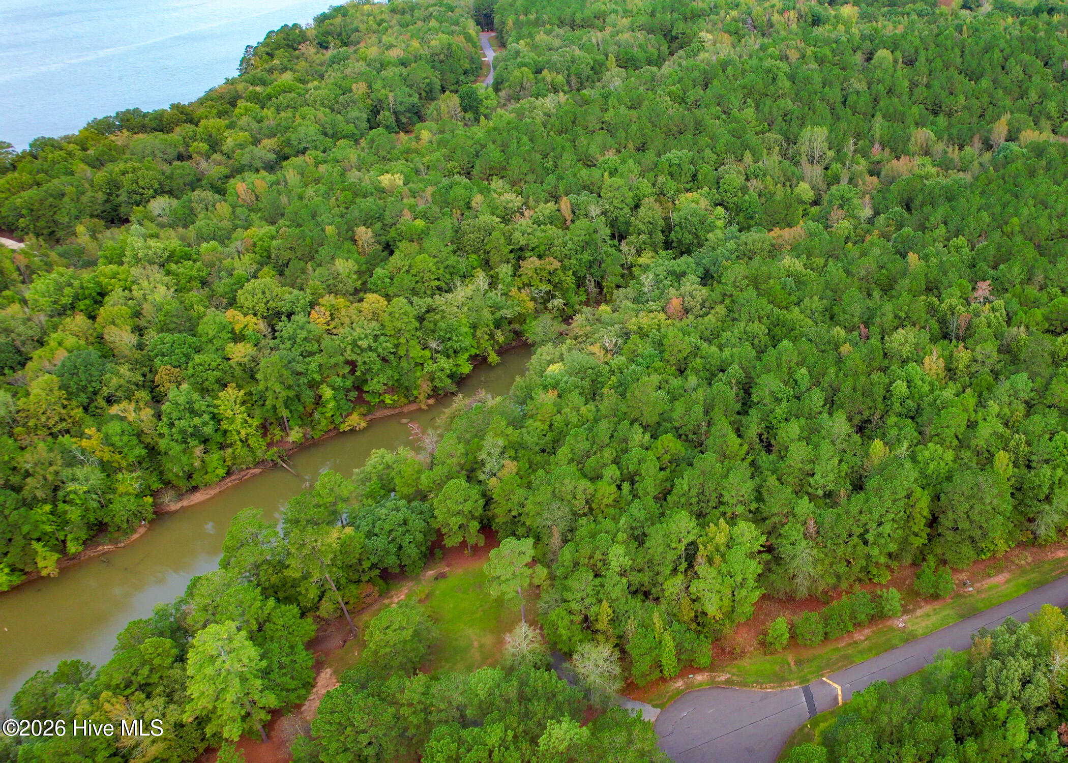 107 59 N State Lane Property Photo 8