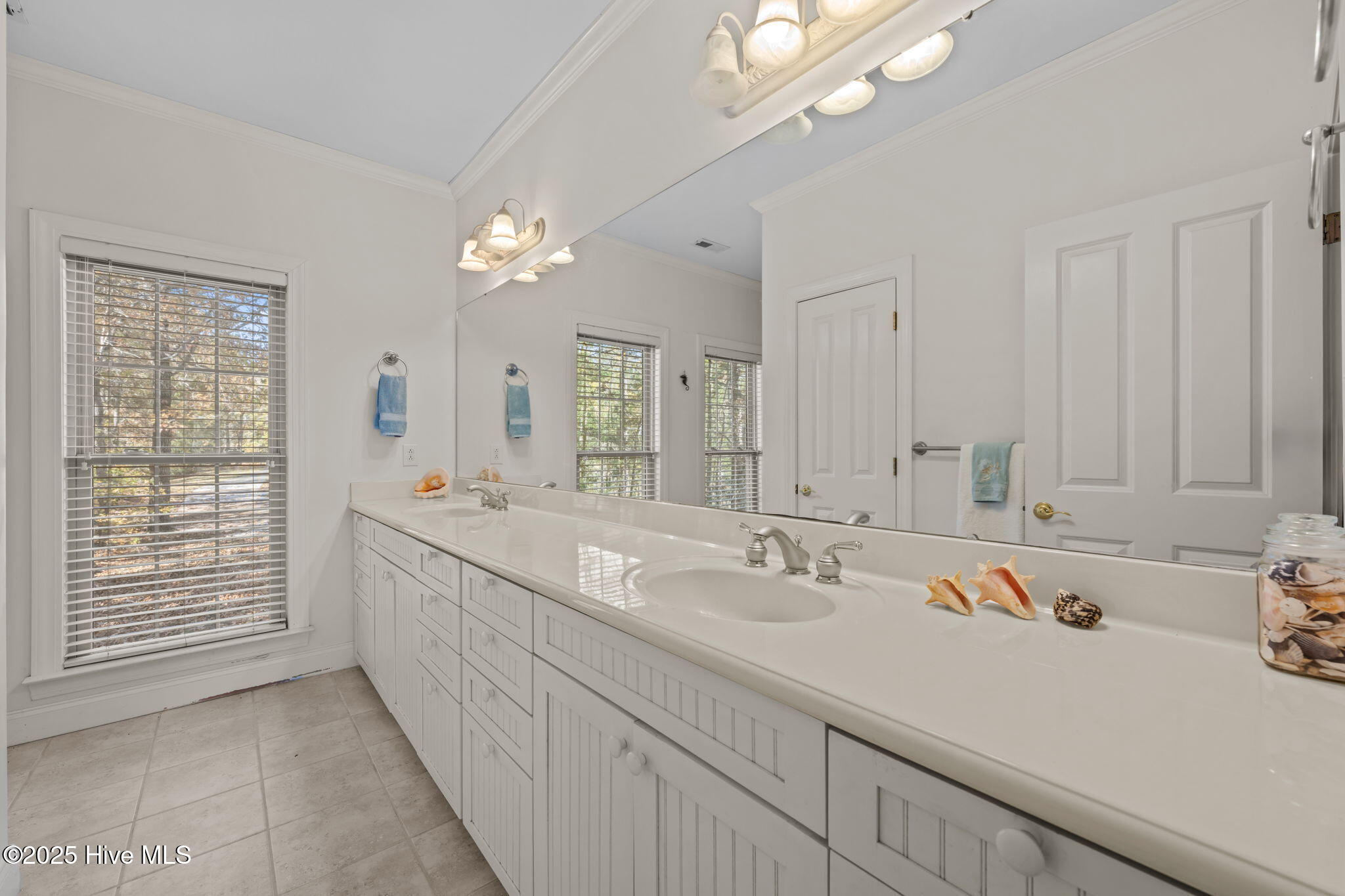625 Plantation Parkway Property Photo 18