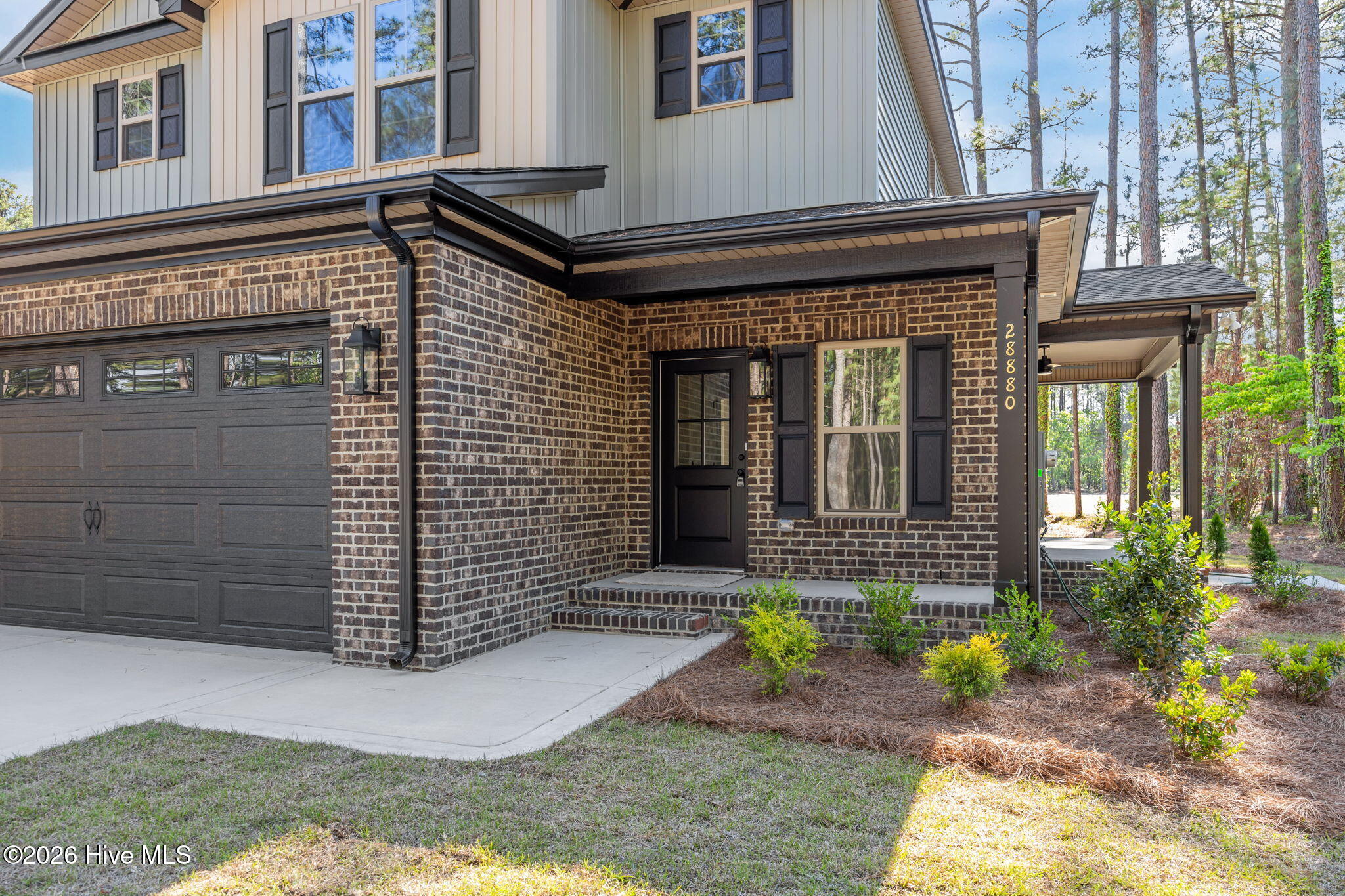 28880 Deercroft Drive Property Photo 3