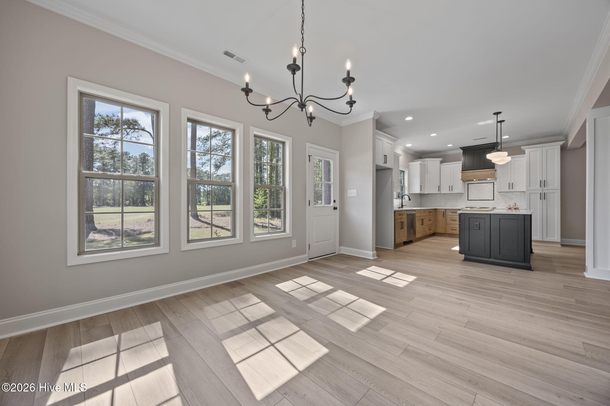 28880 Deercroft Drive Property Photo 15
