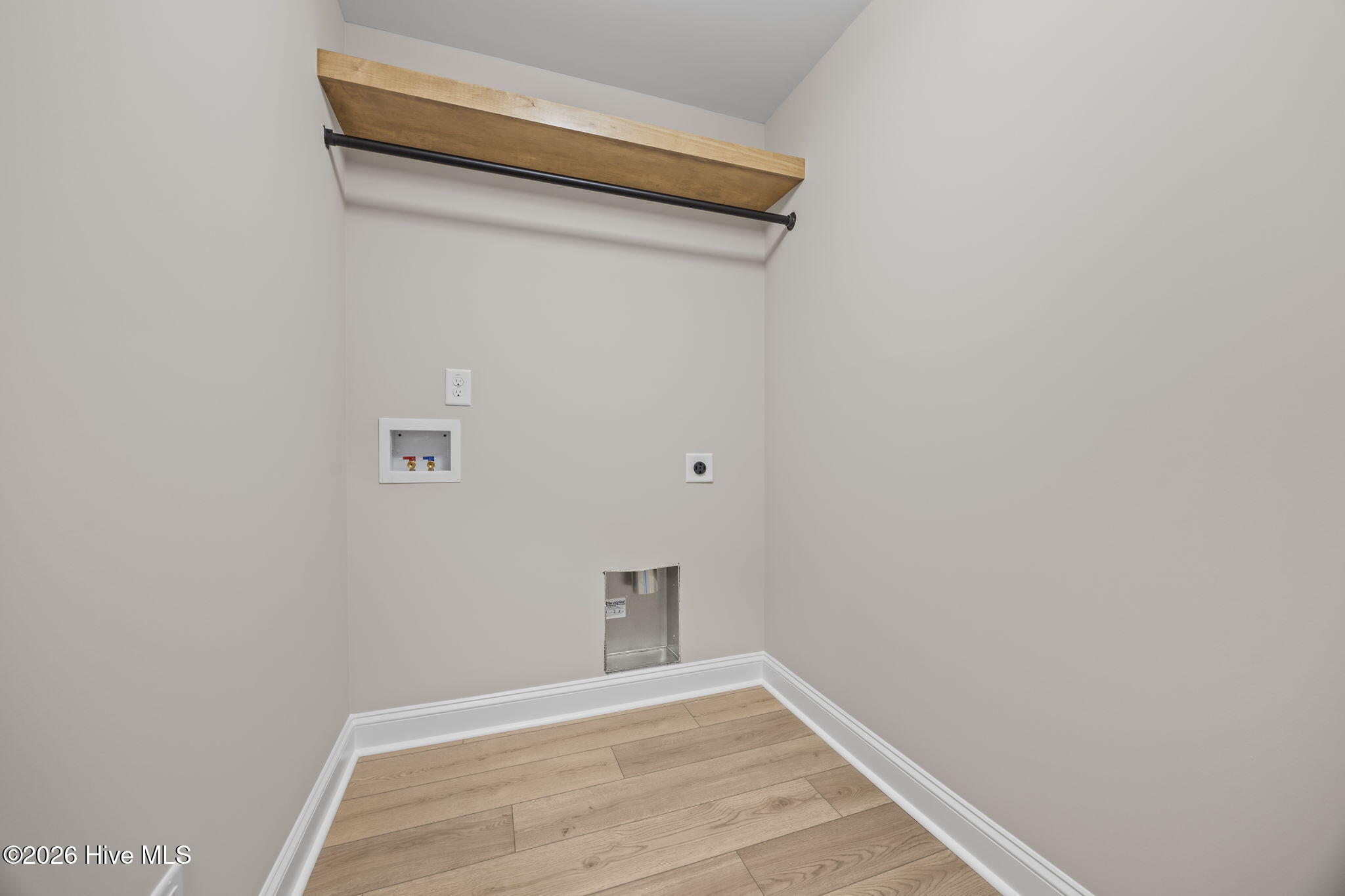28880 Deercroft Drive Property Photo 26