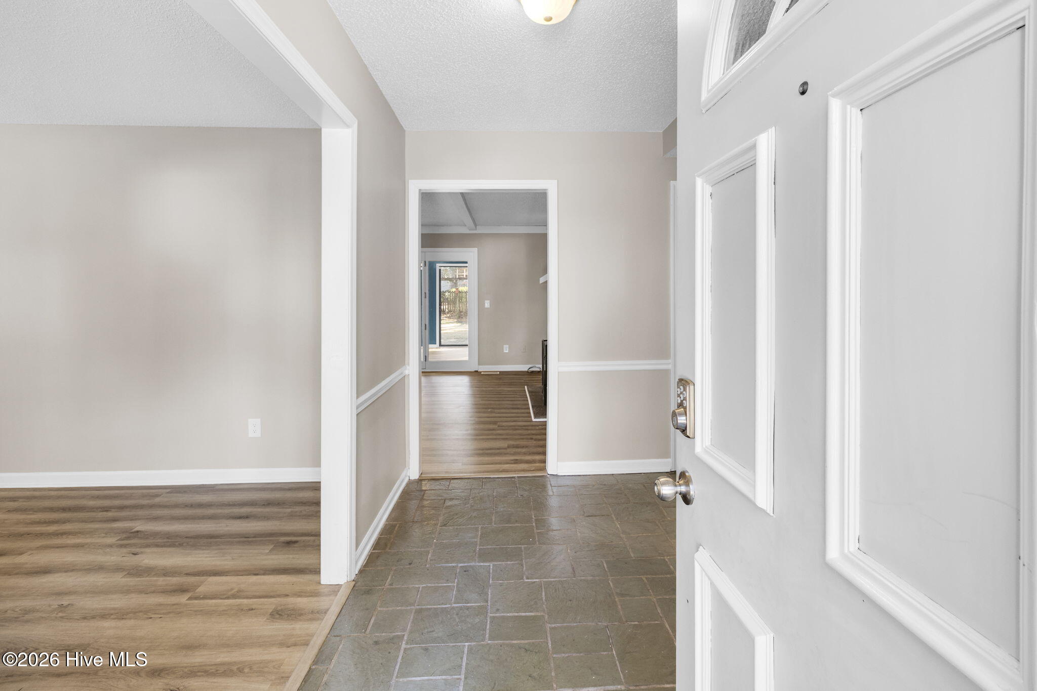 170 Adams Circle Property Photo 2