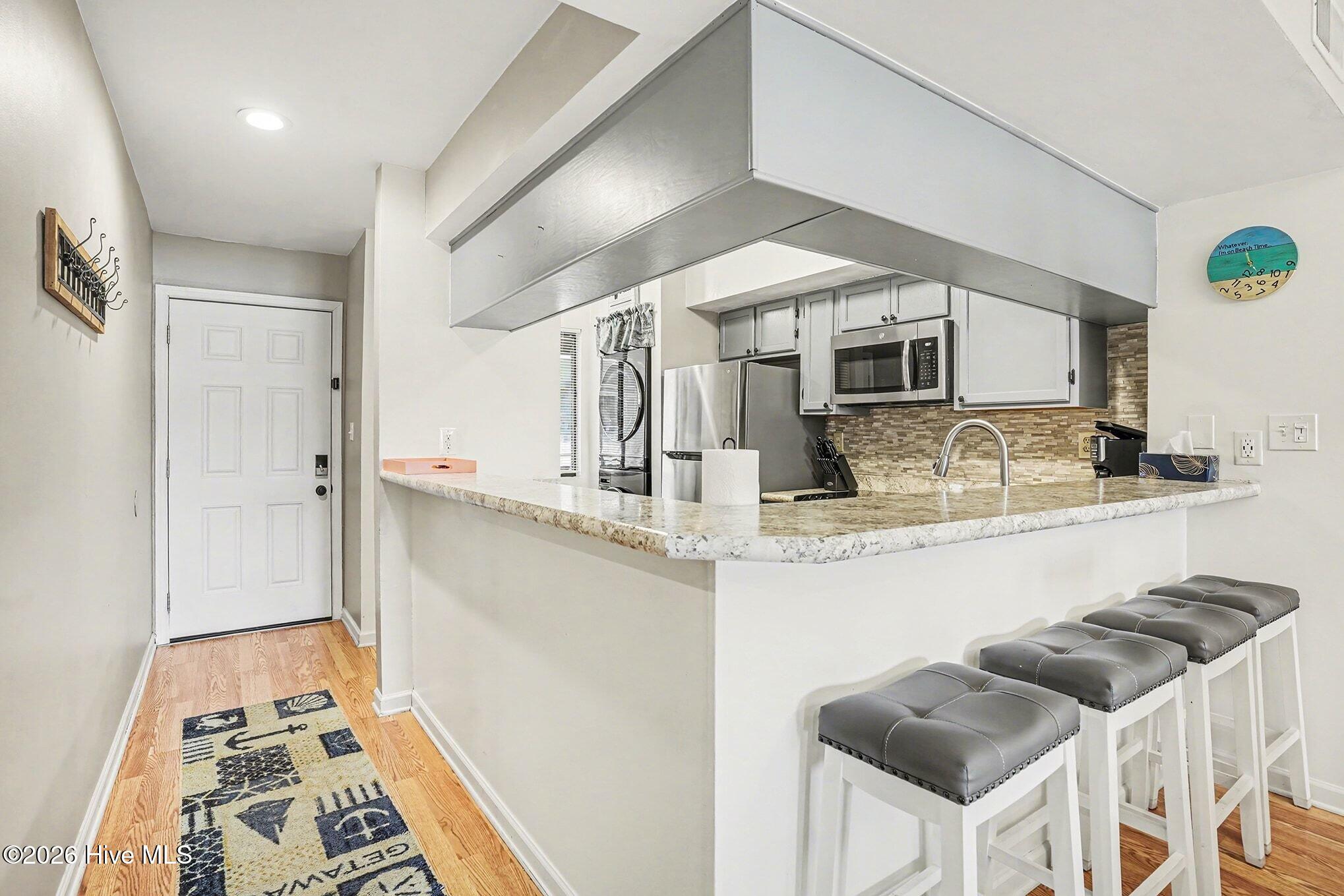 250 Maison Drive # H-11 Property Photo 8