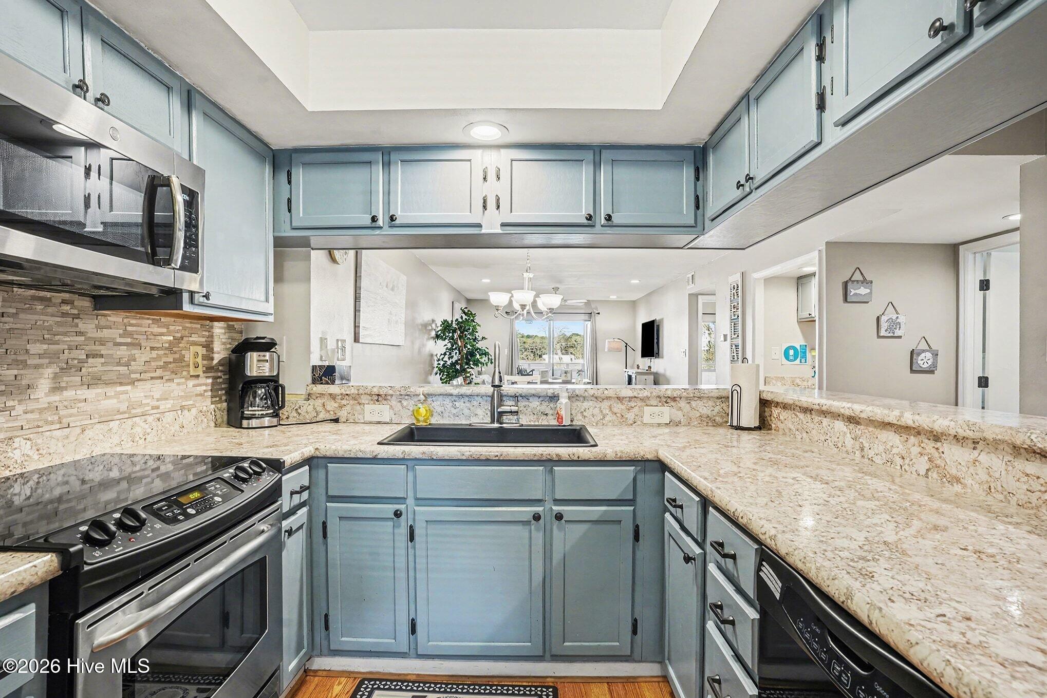 250 Maison Drive # H-11 Property Photo 15