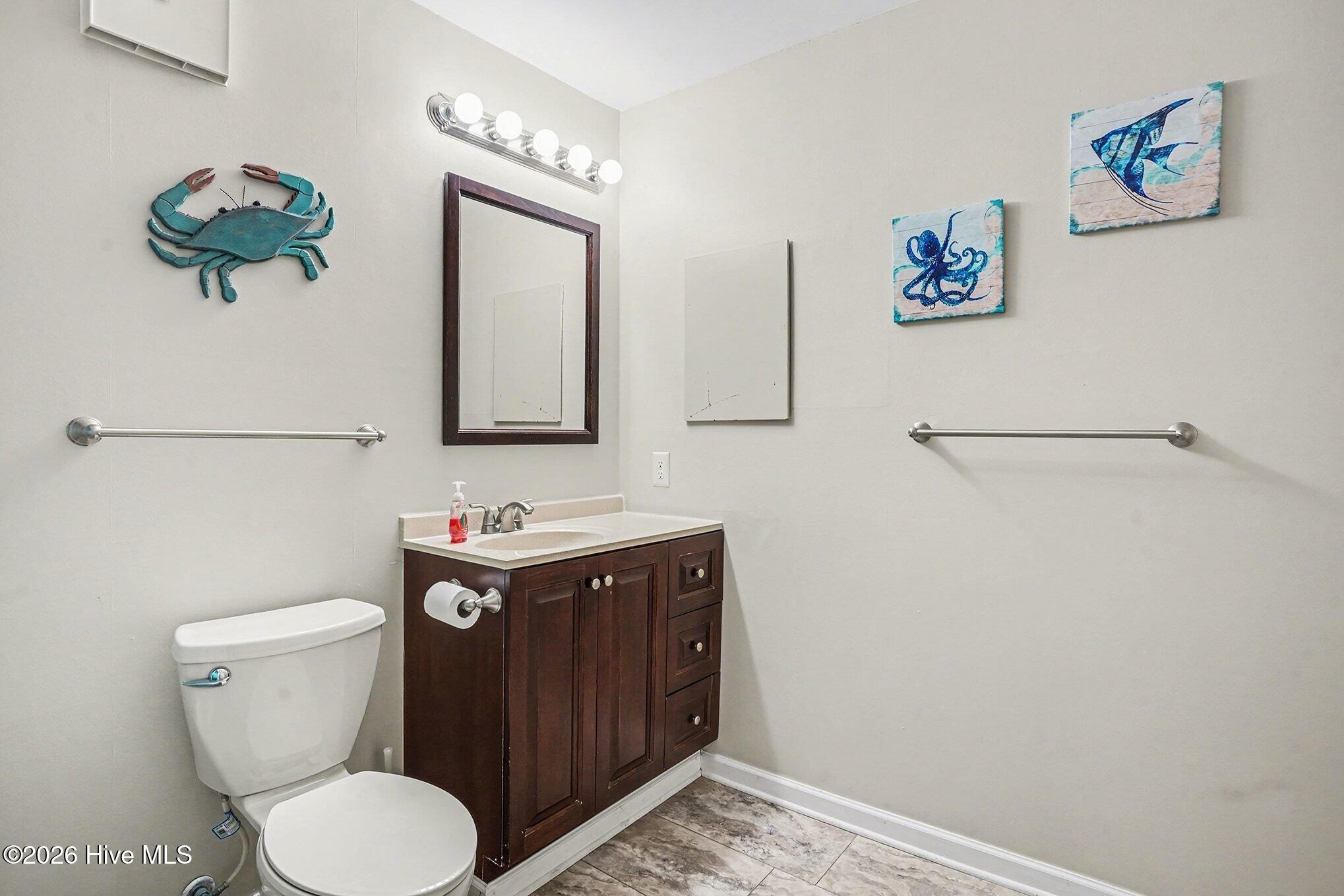 250 Maison Drive # H-11 Property Photo 23