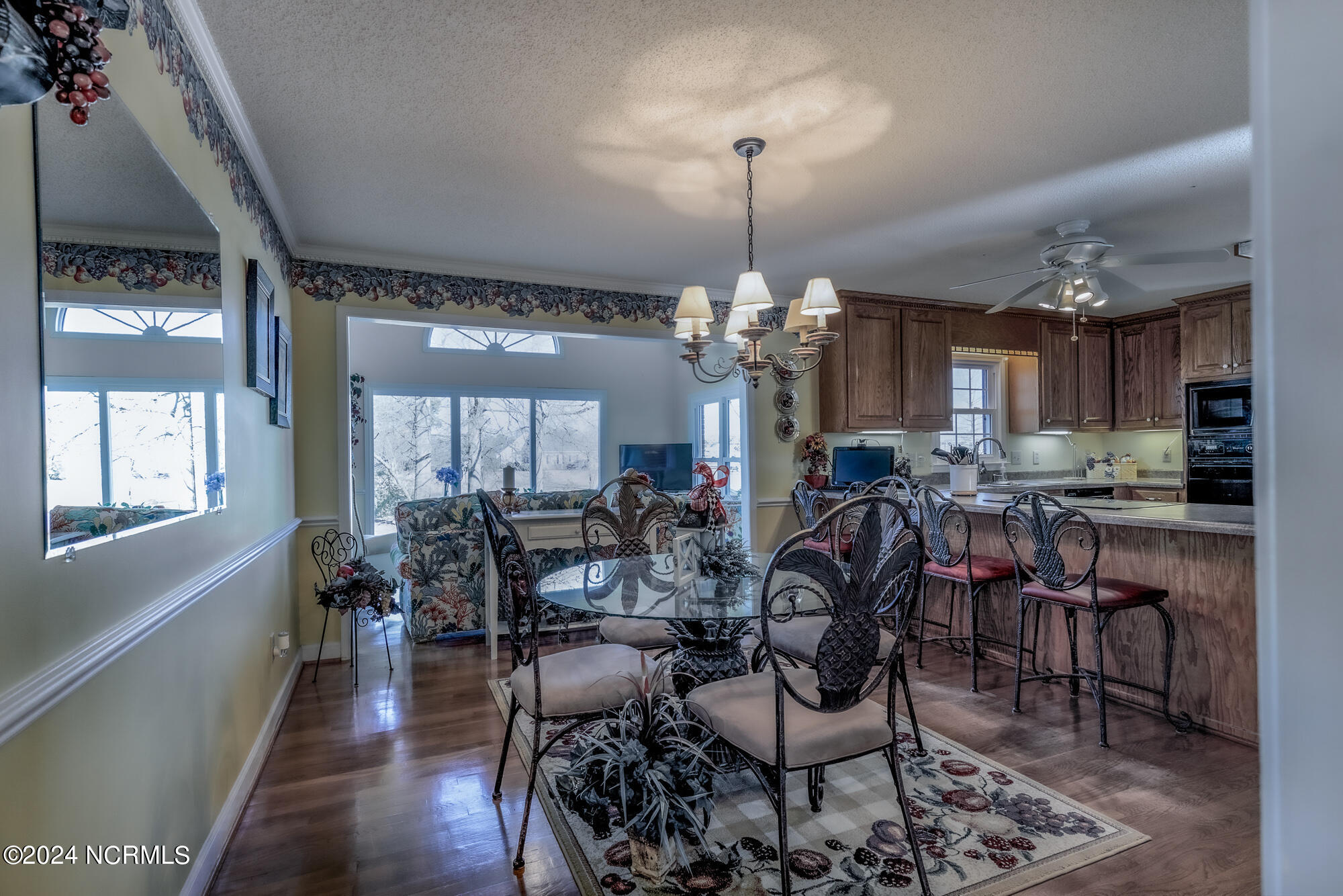 97 Planters Walk Lane Property Photo 14