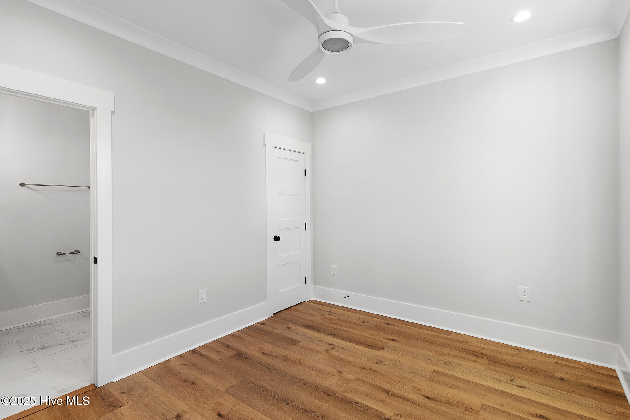 538 Sheldrake Court Property Photo 15