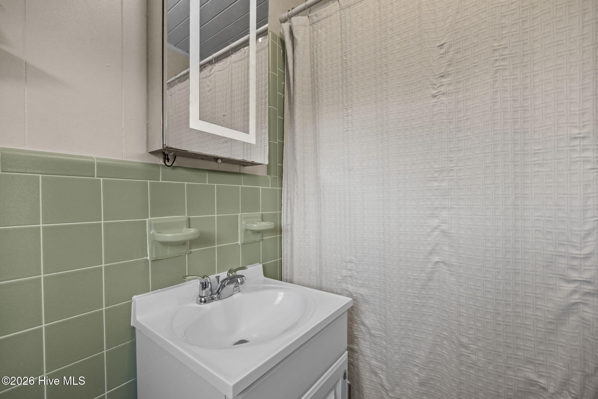 170 Ocean Boulevard W Property Photo 43