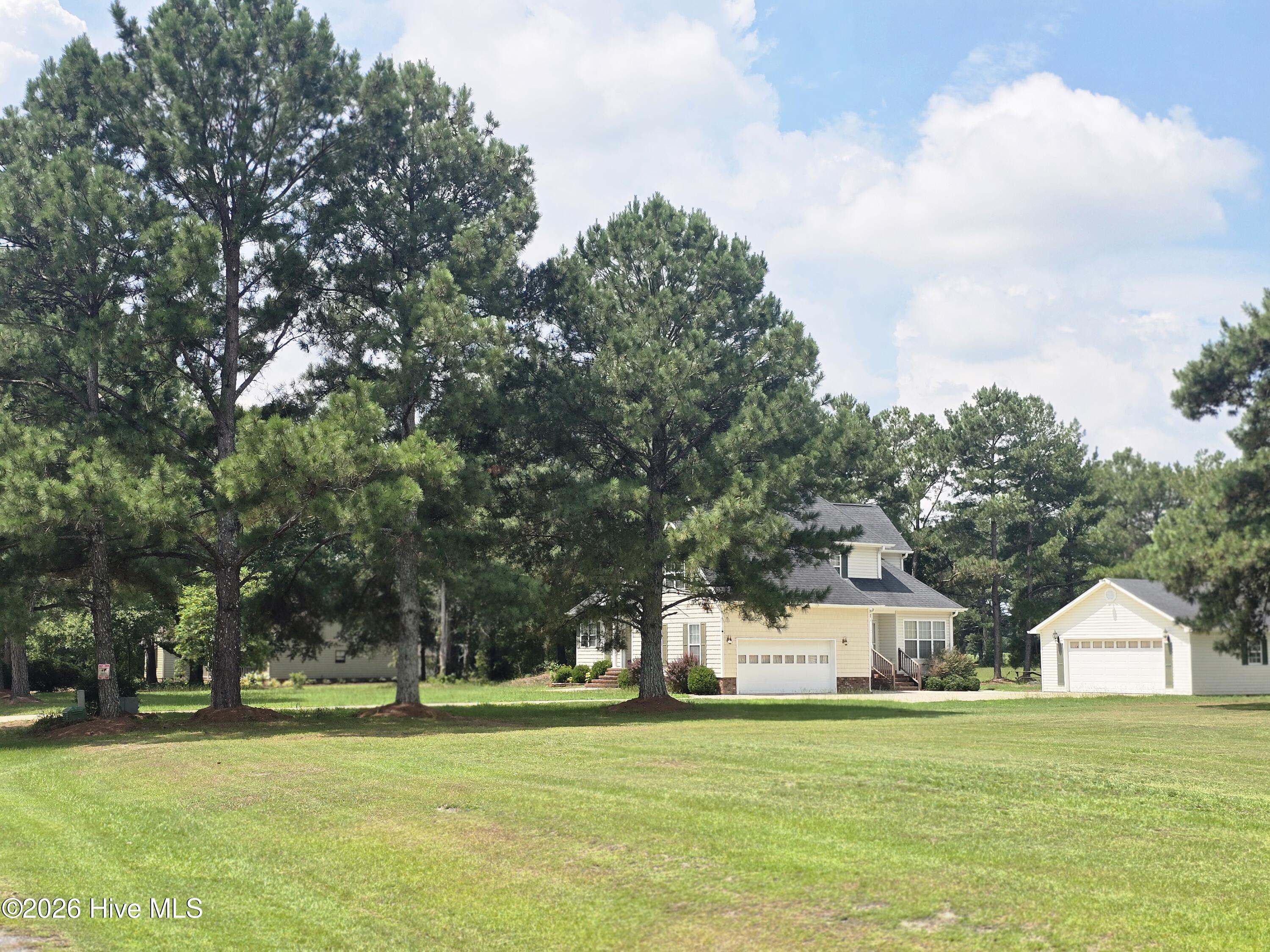 176 Laguna Trace Property Photo 2