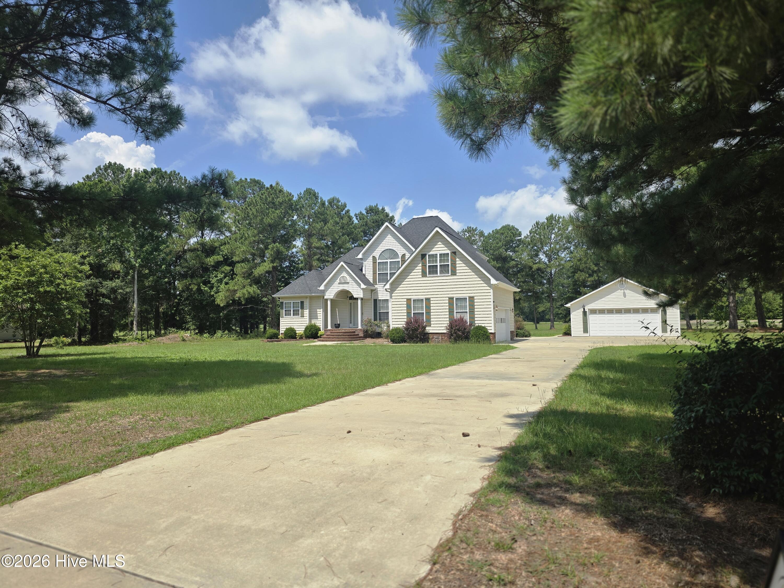 176 Laguna Trace Property Photo 3