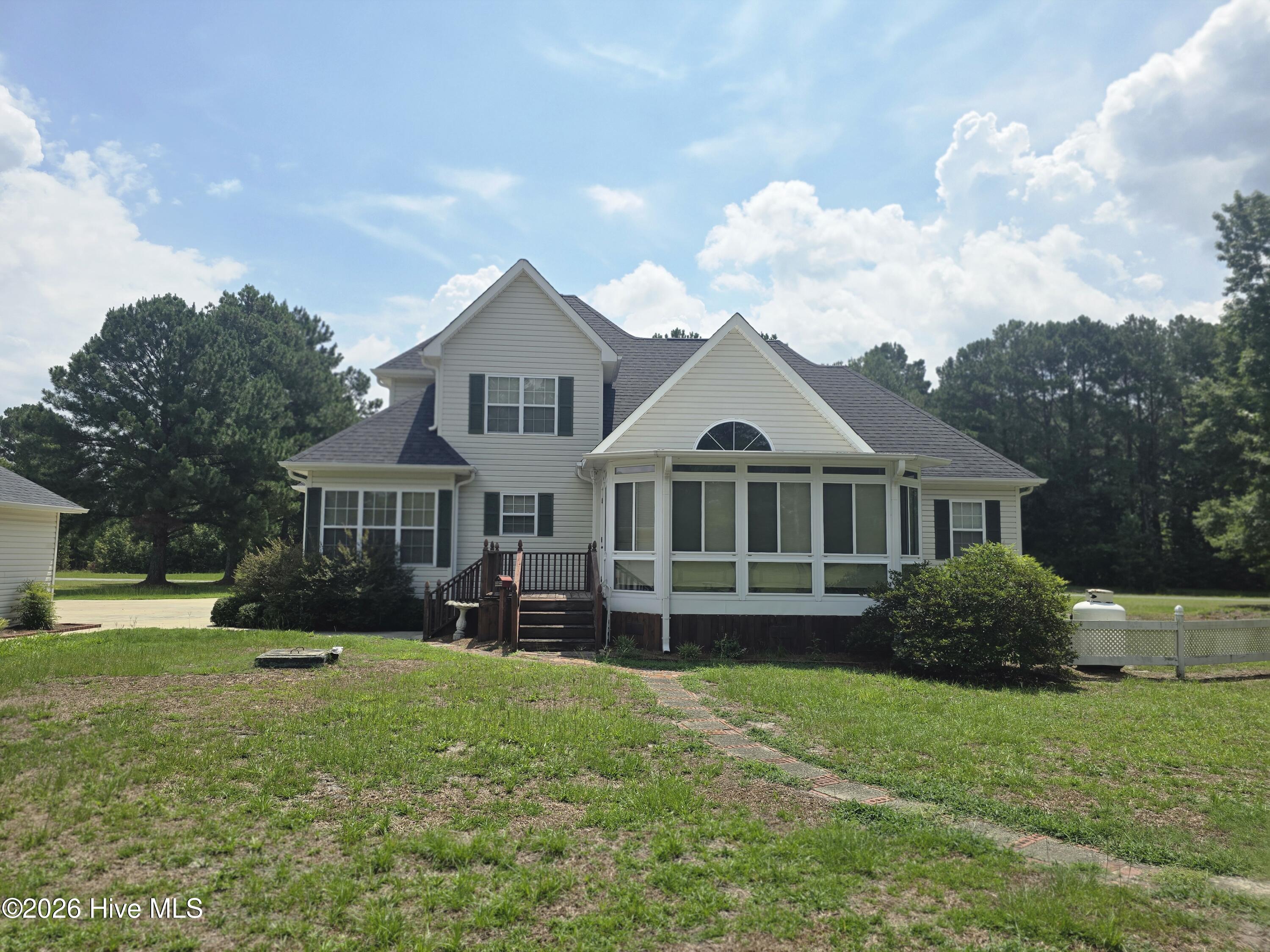 176 Laguna Trace Property Photo 6