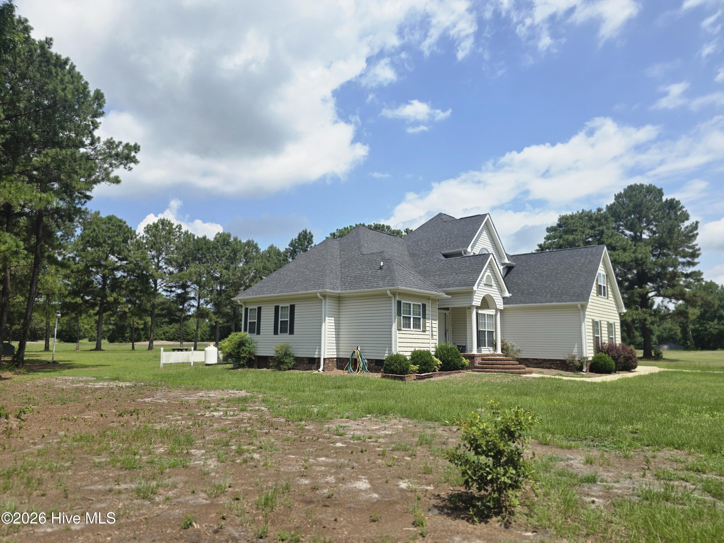 176 Laguna Trace Property Photo 8