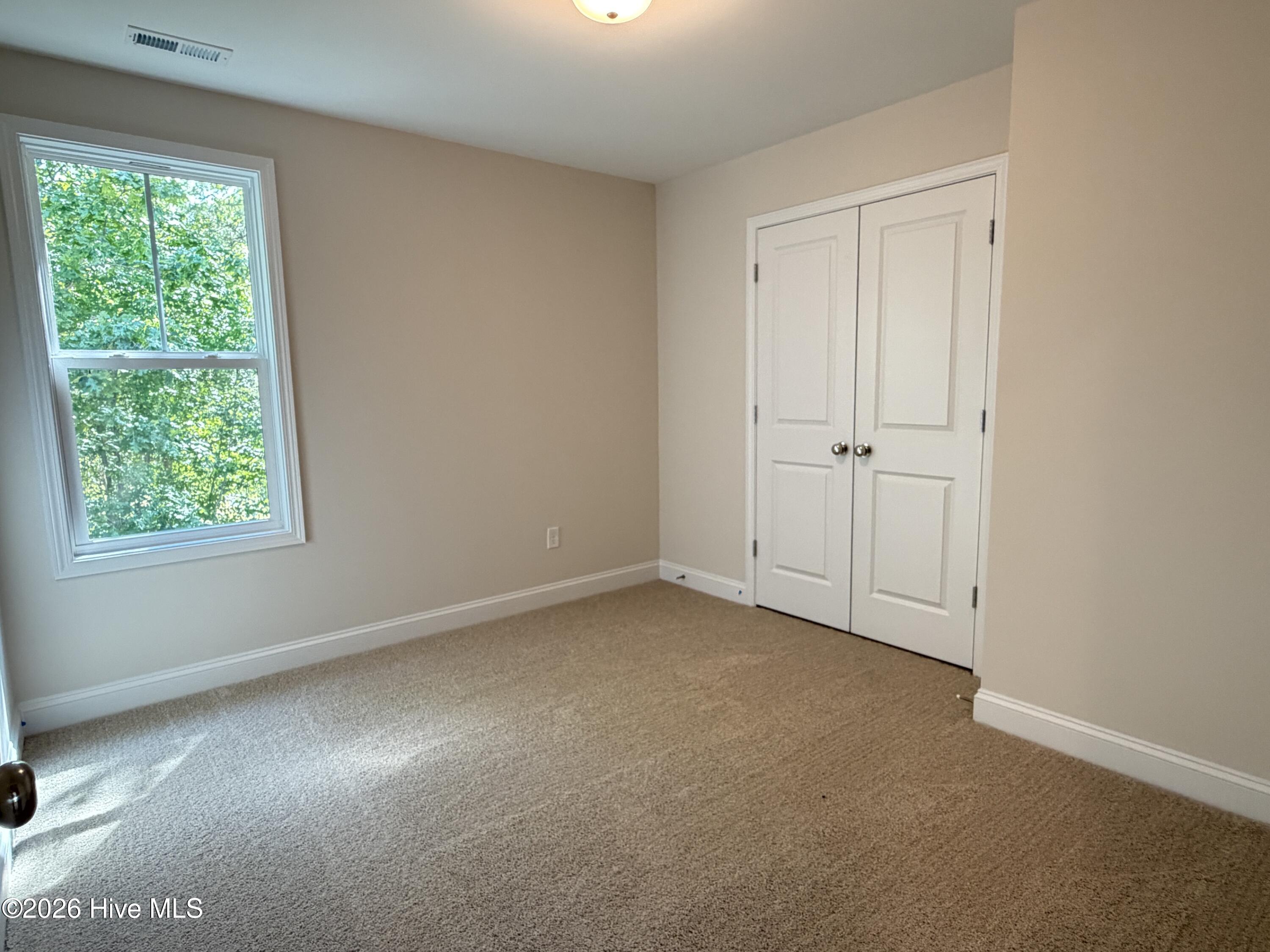 100 S Bandwheel Way Property Photo 13