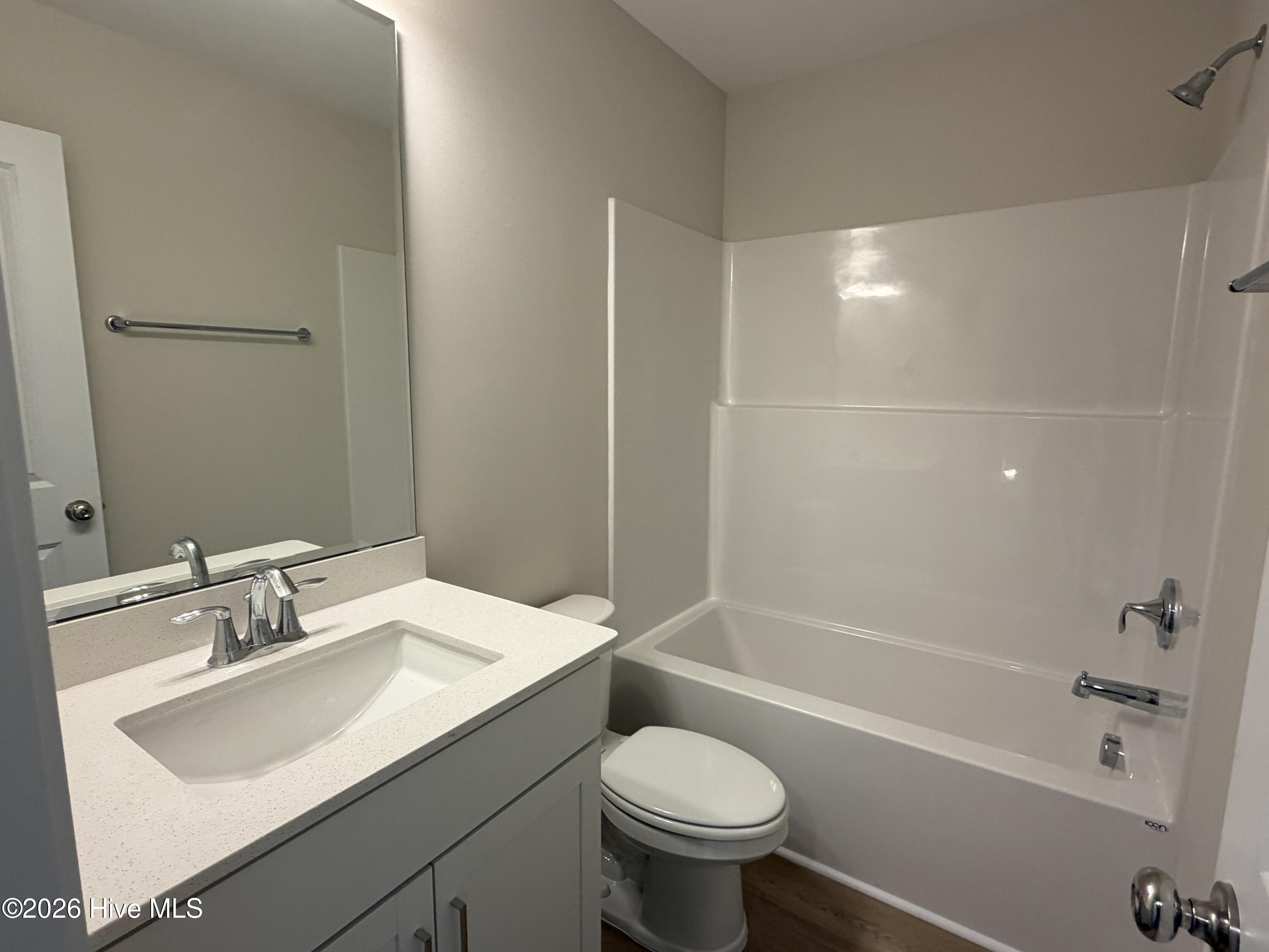 100 S Bandwheel Way Property Photo 16