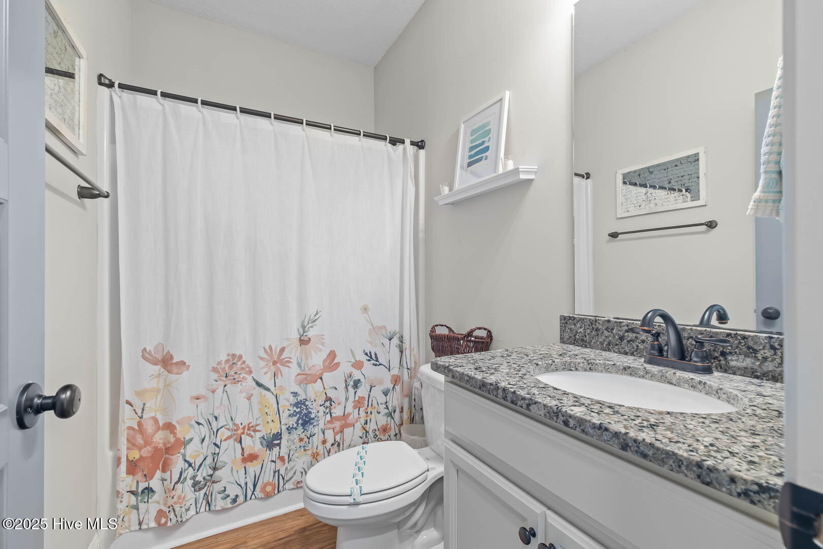 46 E Cloverfield Lane Property Photo 22