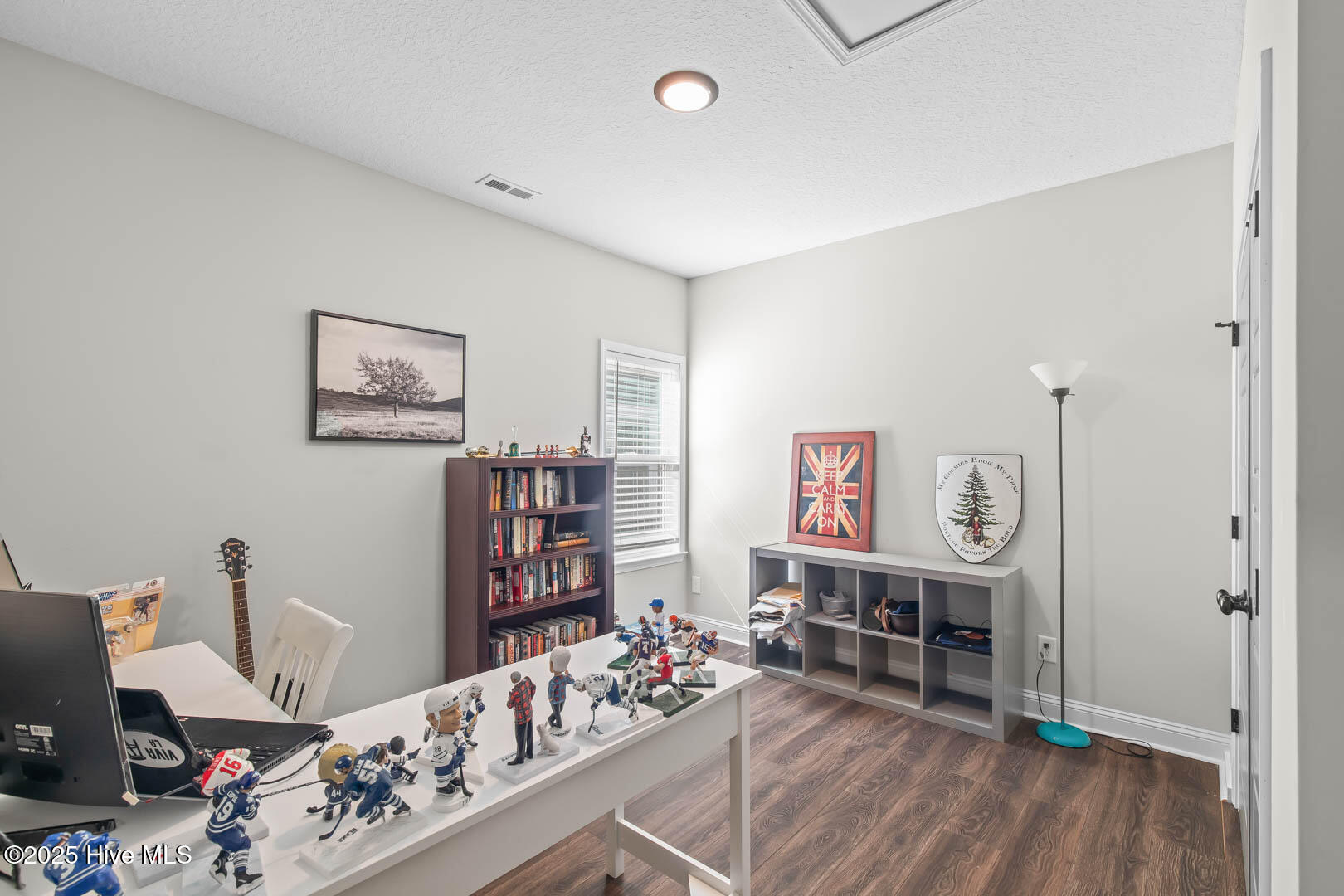46 E Cloverfield Lane Property Photo 23