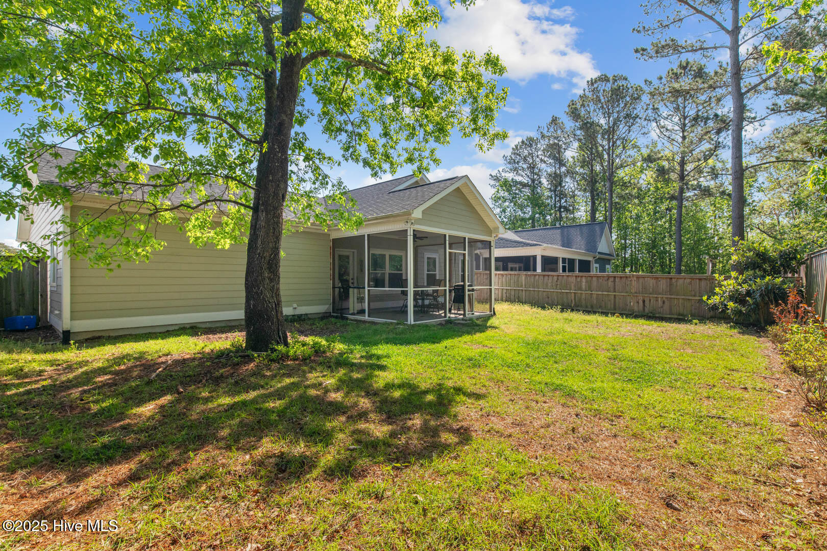 46 E Cloverfield Lane Property Photo 35