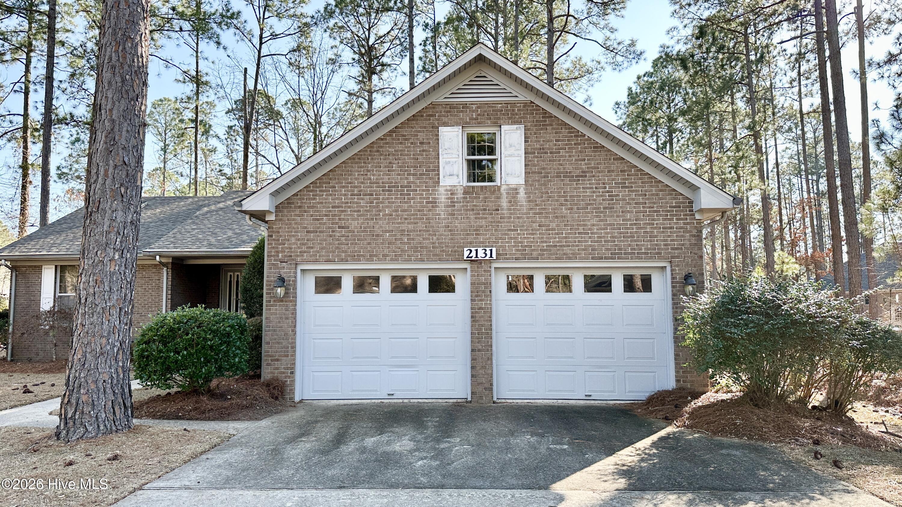 2131 Royal Pines Drive Property Photo 6