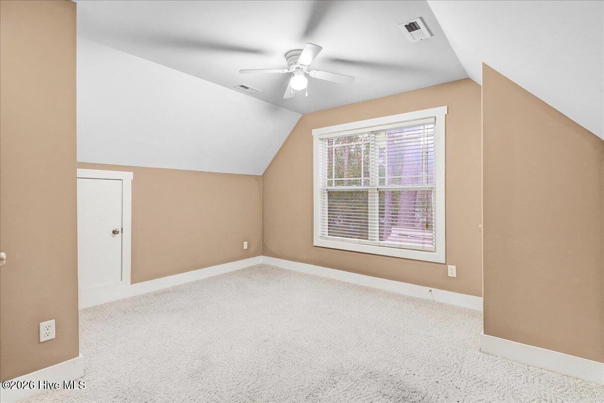 51 Birch Street Property Photo 25