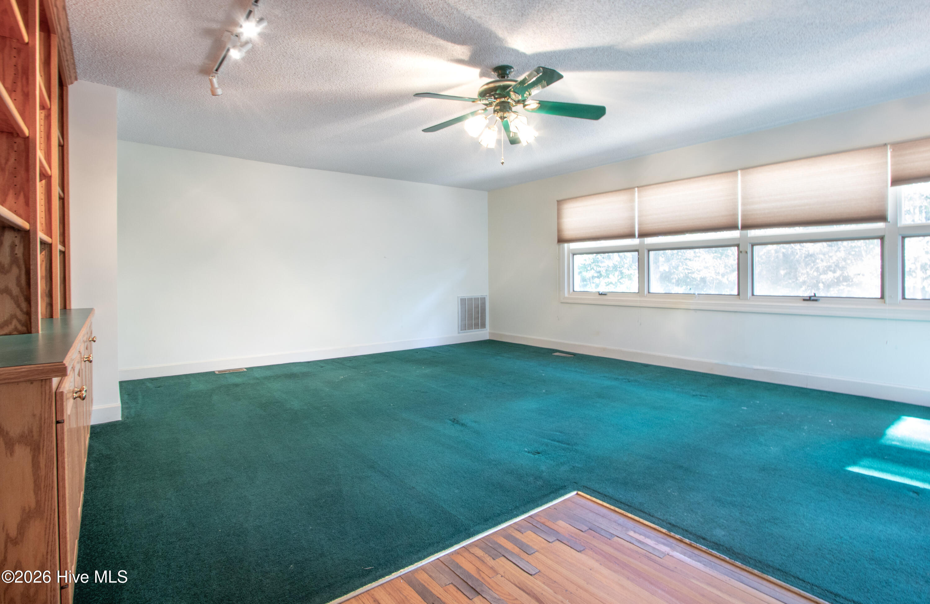 20 Fields Road Property Photo 7