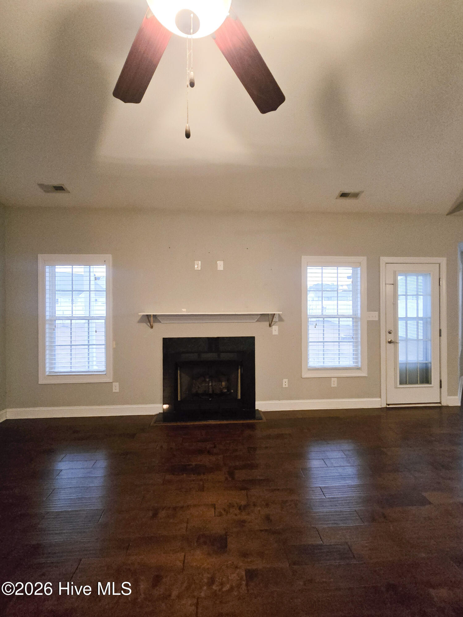 412 Moss Springs Drive Property Photo 9