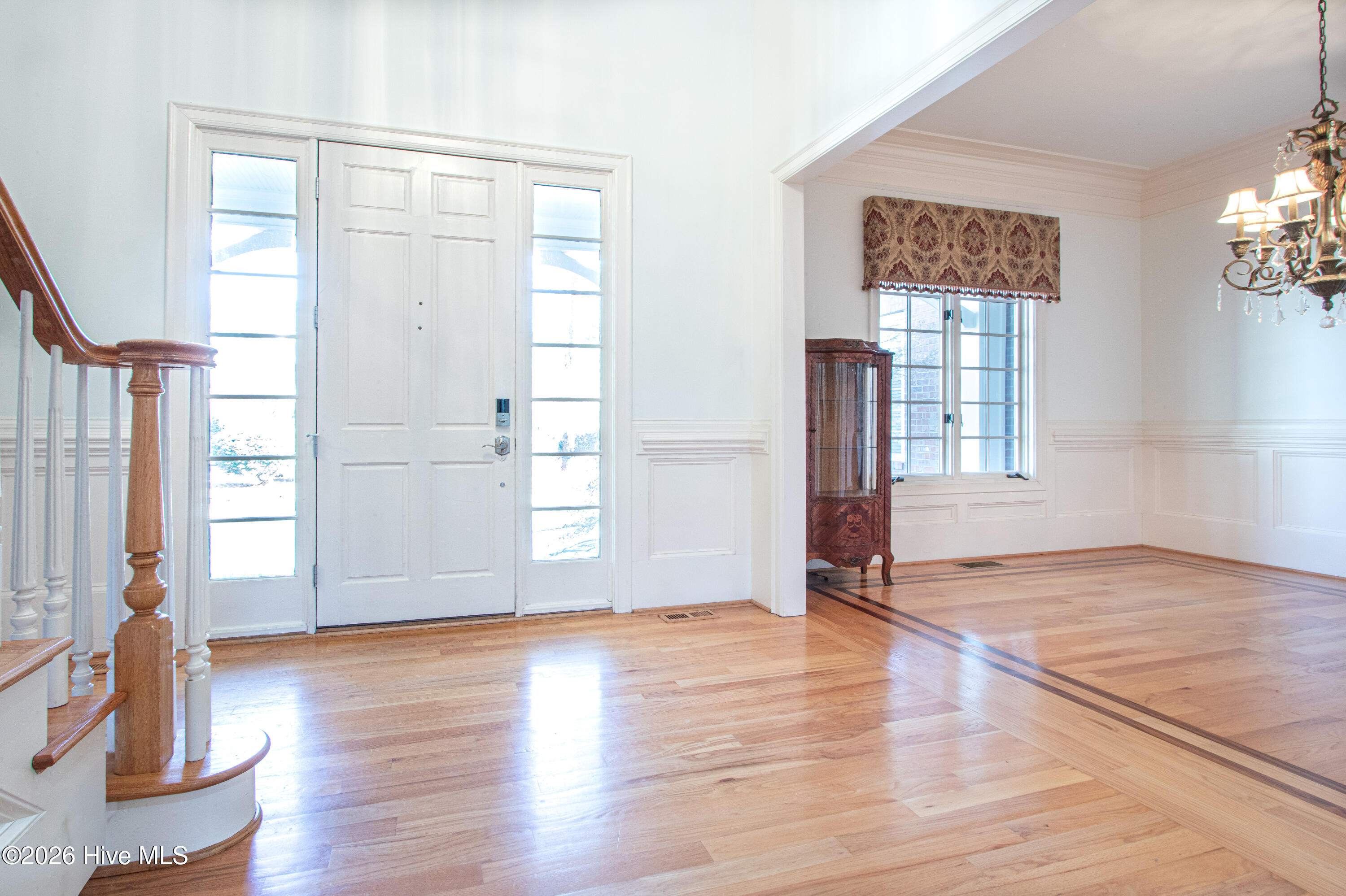 30 Spring Valley Court Property Photo 4