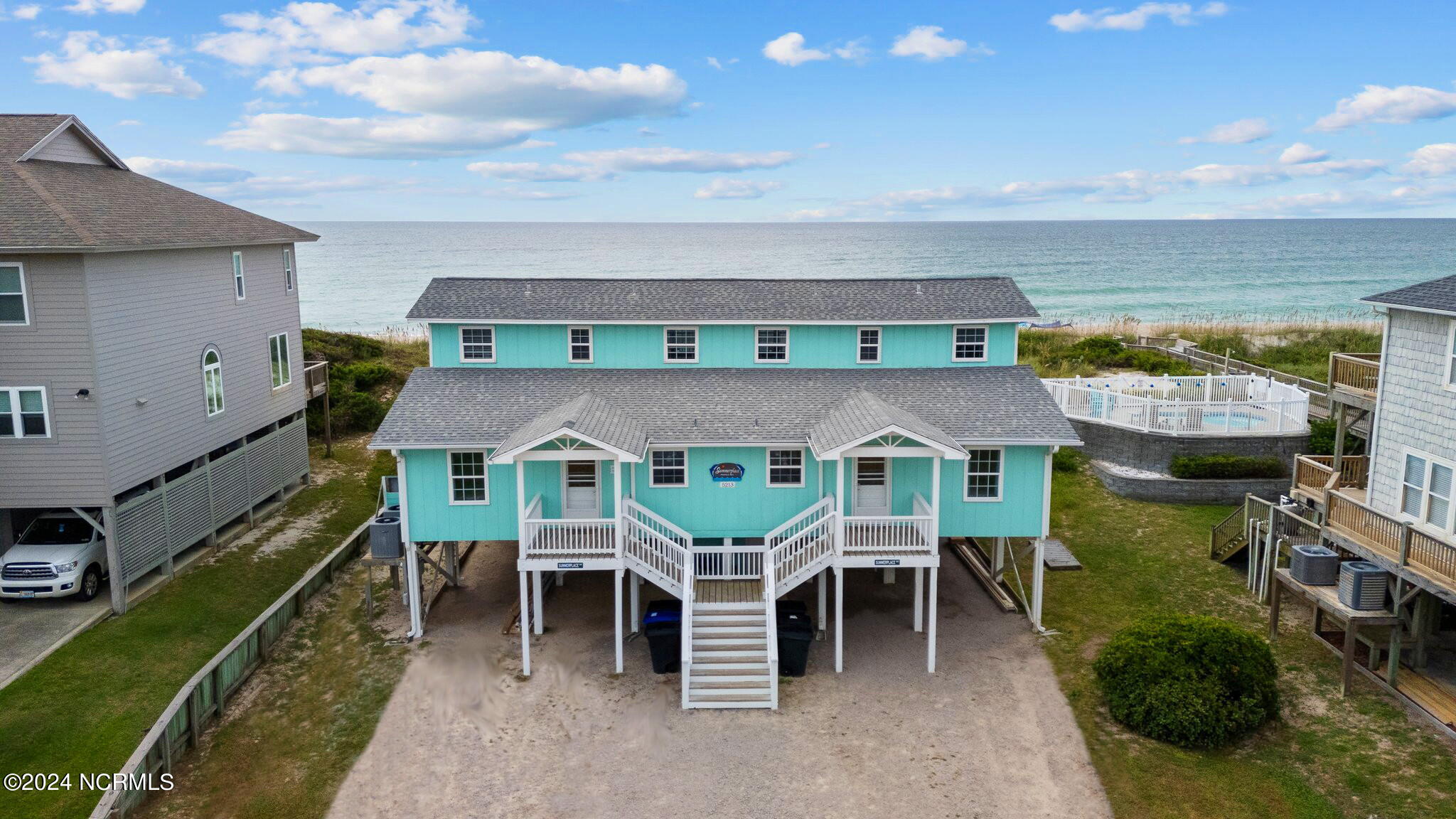 5213 Ocean Drive E&w Property Photo 2