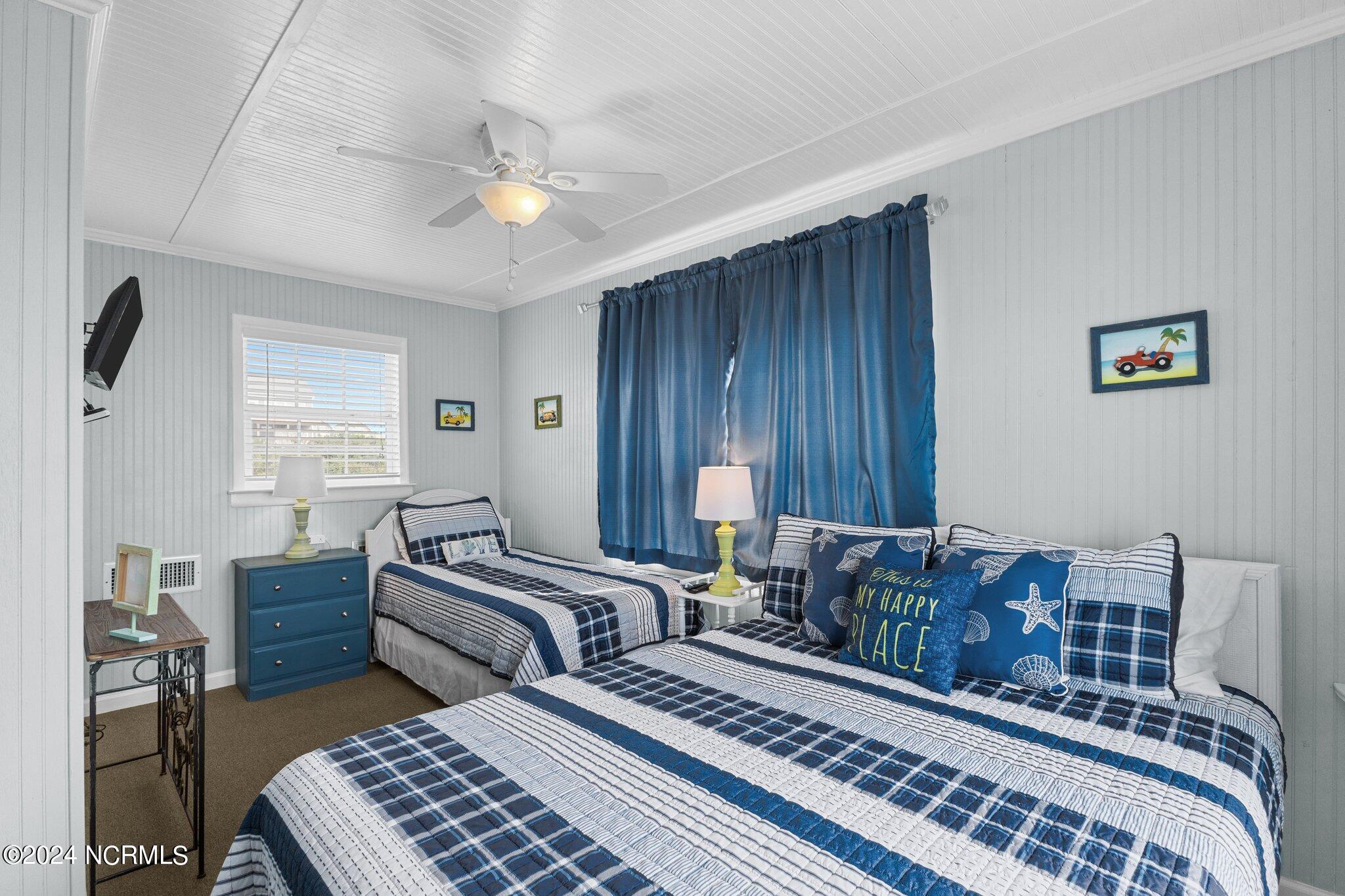 5213 Ocean Drive E&w Property Photo 14