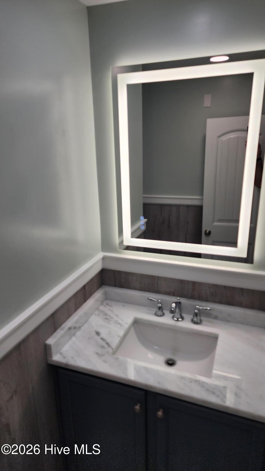 5213 Ocean Drive E&w Property Photo 17