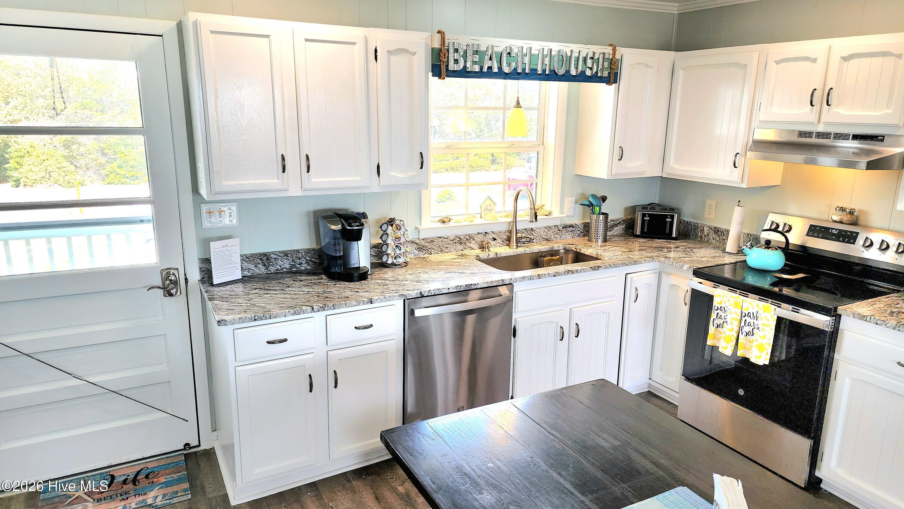 5213 Ocean Drive E&w Property Photo 19