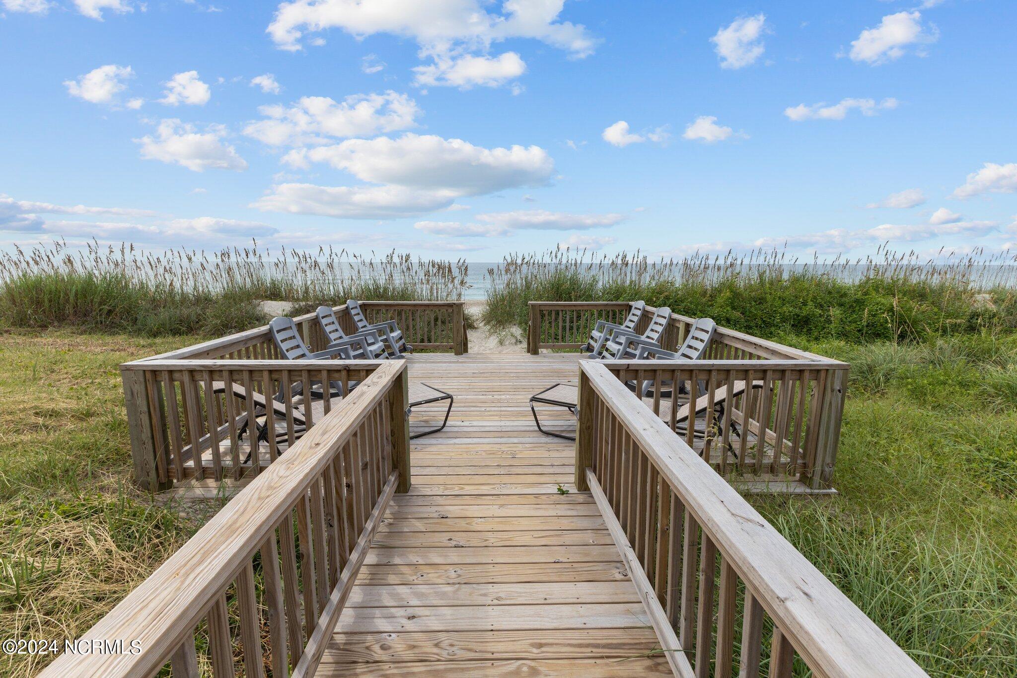 5213 Ocean Drive E&w Property Photo 40