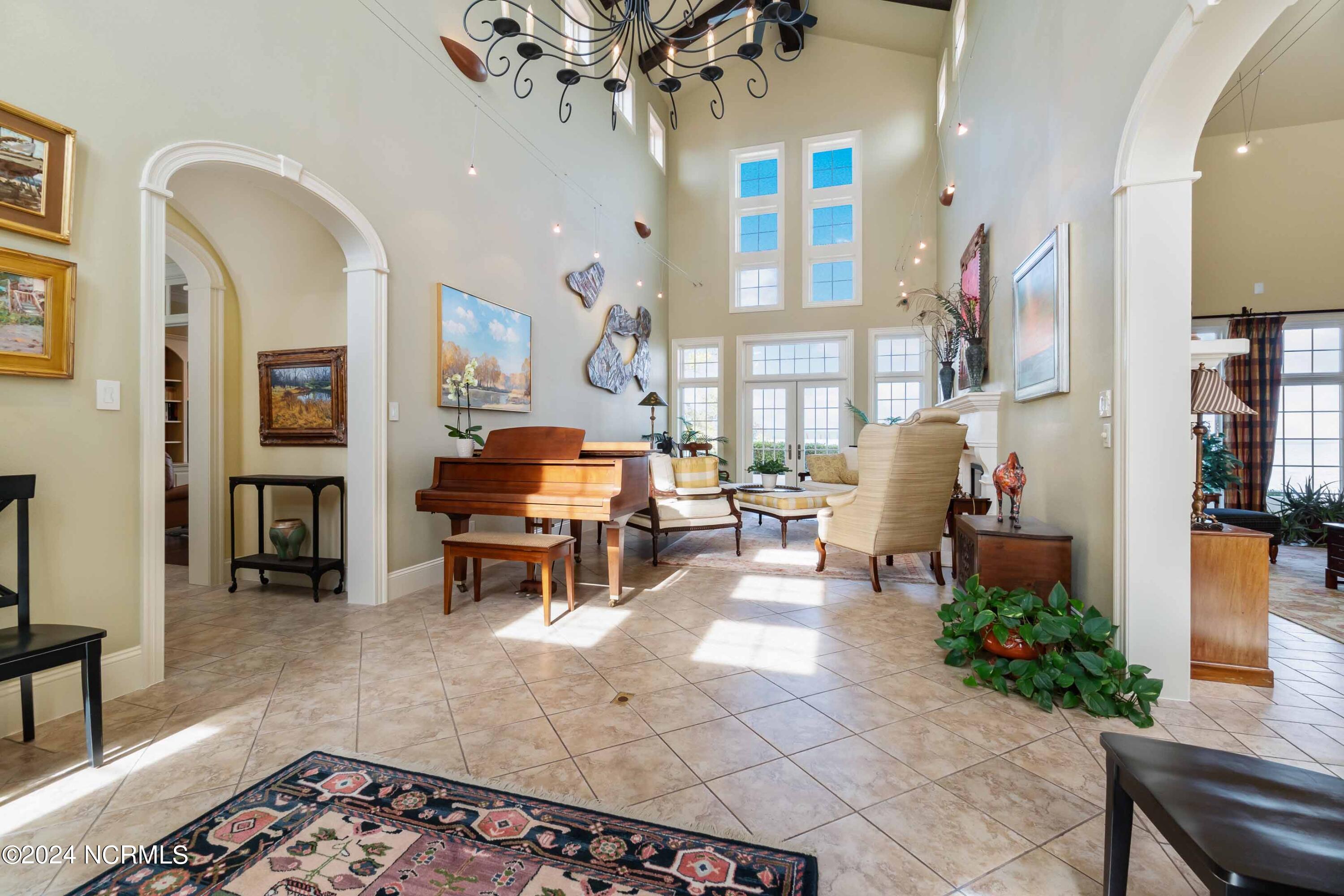 6054 Dolphin Road Property Photo 16