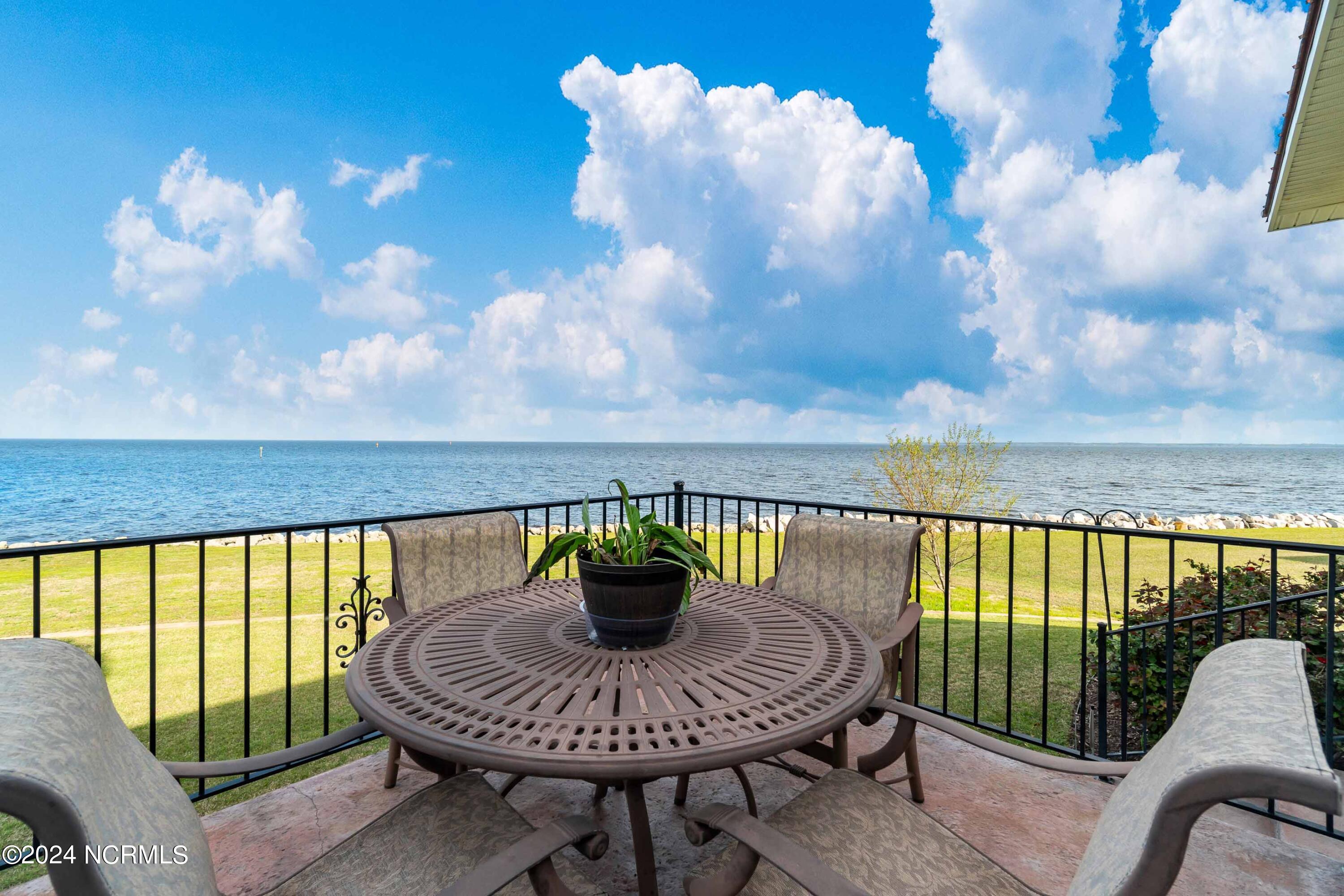 6054 Dolphin Road Property Photo 60