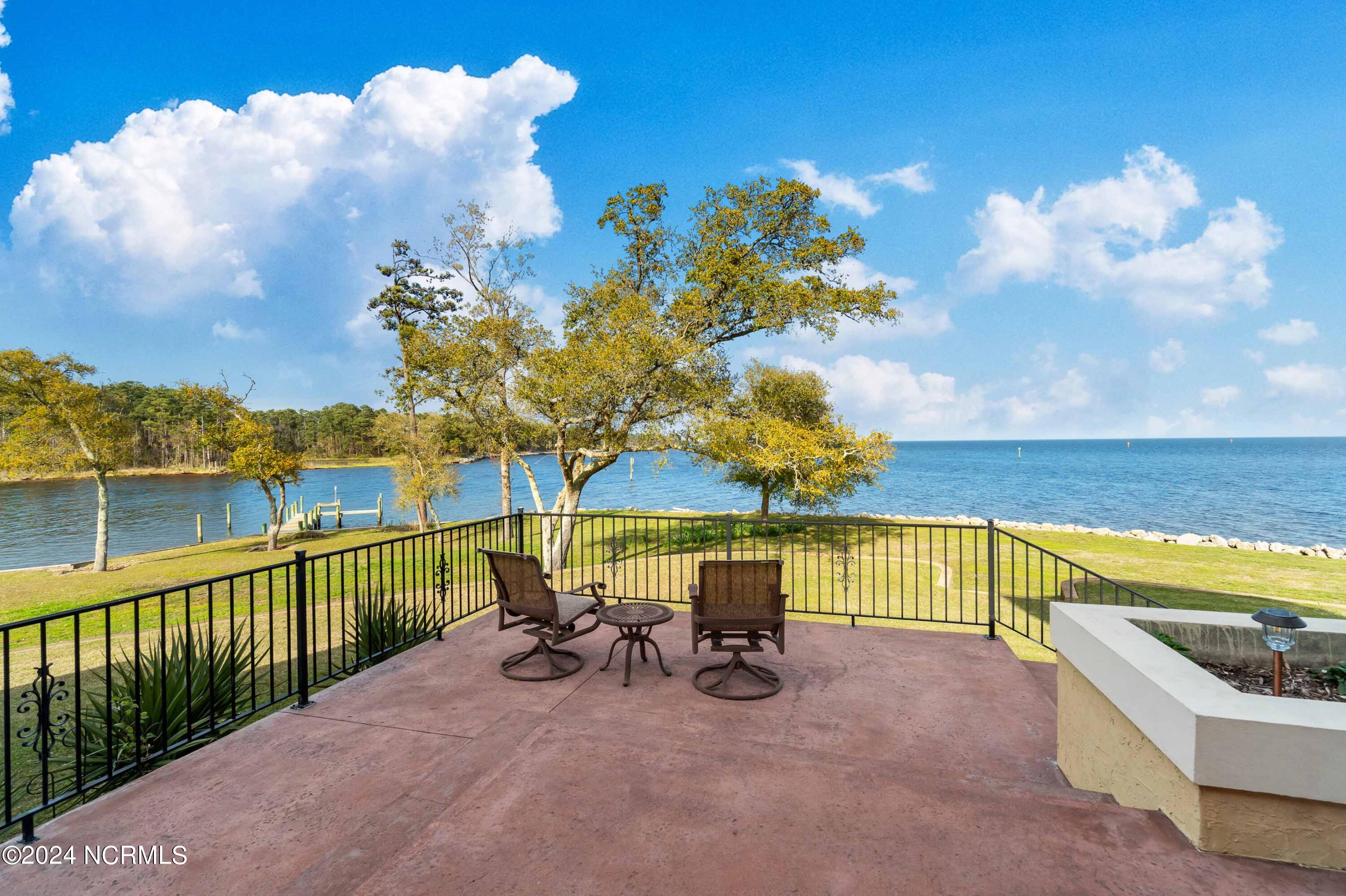 6054 Dolphin Road Property Photo 62