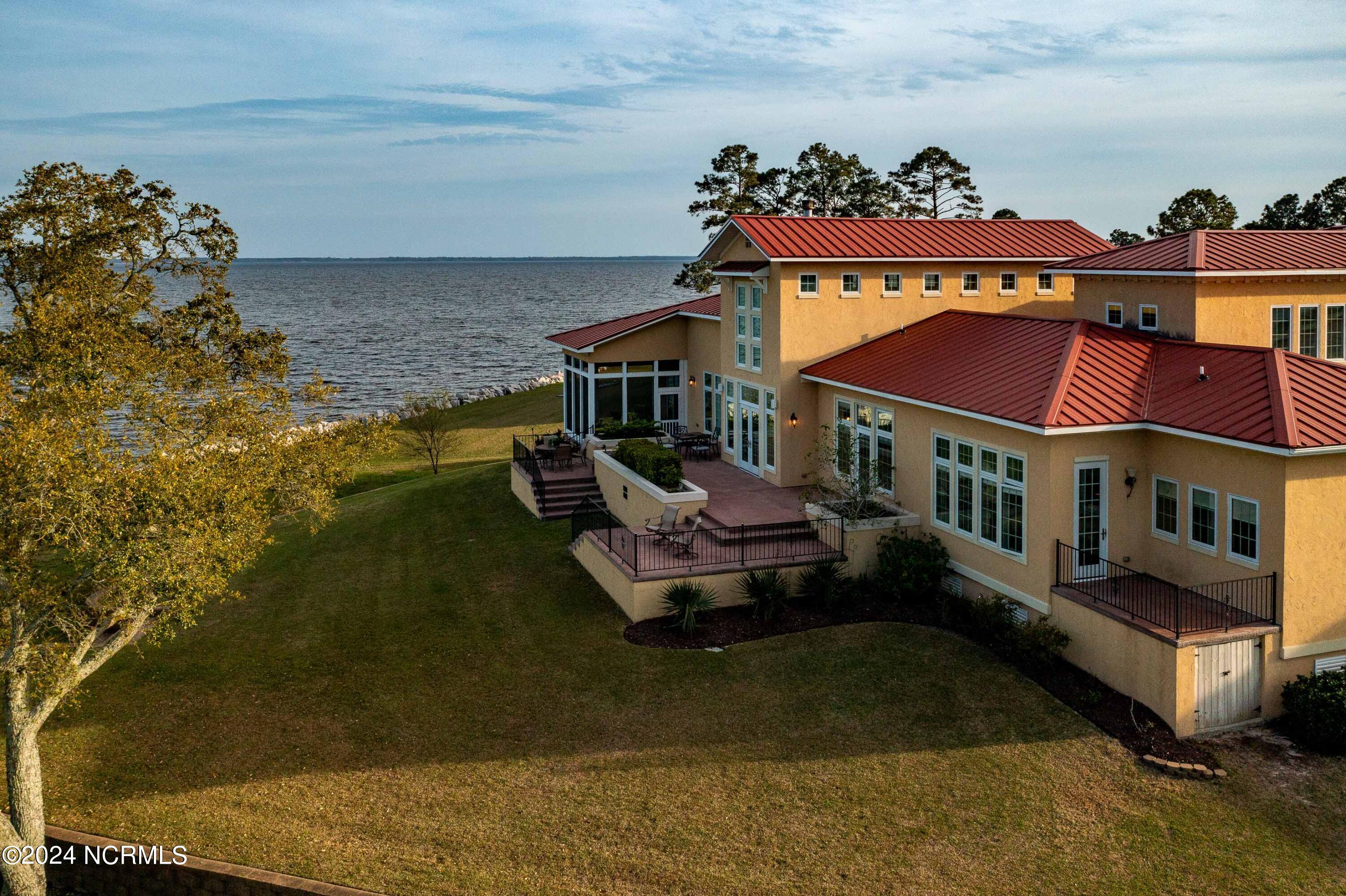 6054 Dolphin Road Property Photo 64