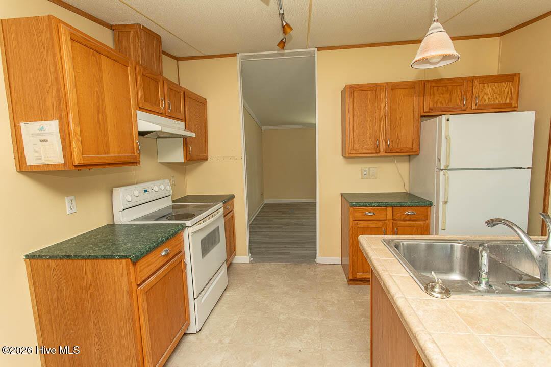423 Gray Drive Sw Property Photo 8