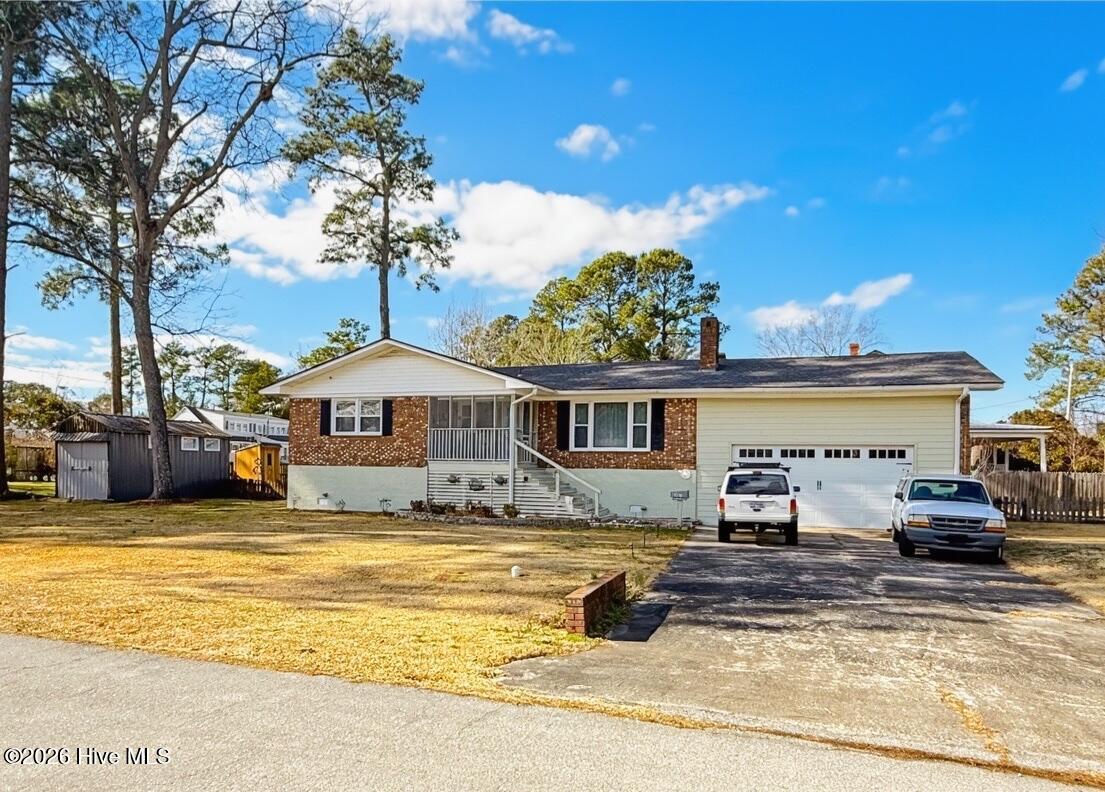 387 Riverview Street Property Photo 1